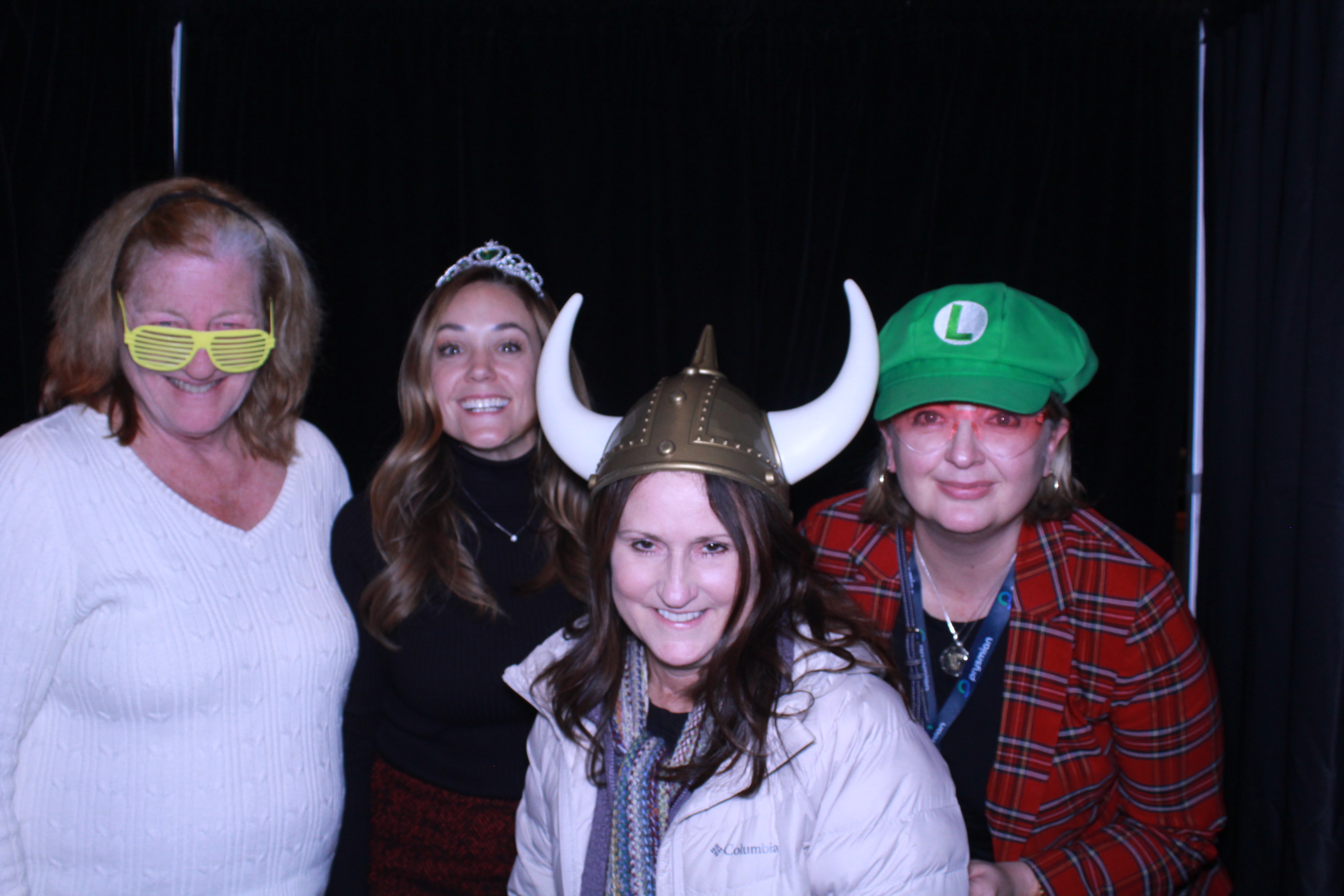 prysmian holiday party | View more photos from the event at gallery.photoboothcincy.com/u/PhotoBoothCincy/prysmian-holiday-party
