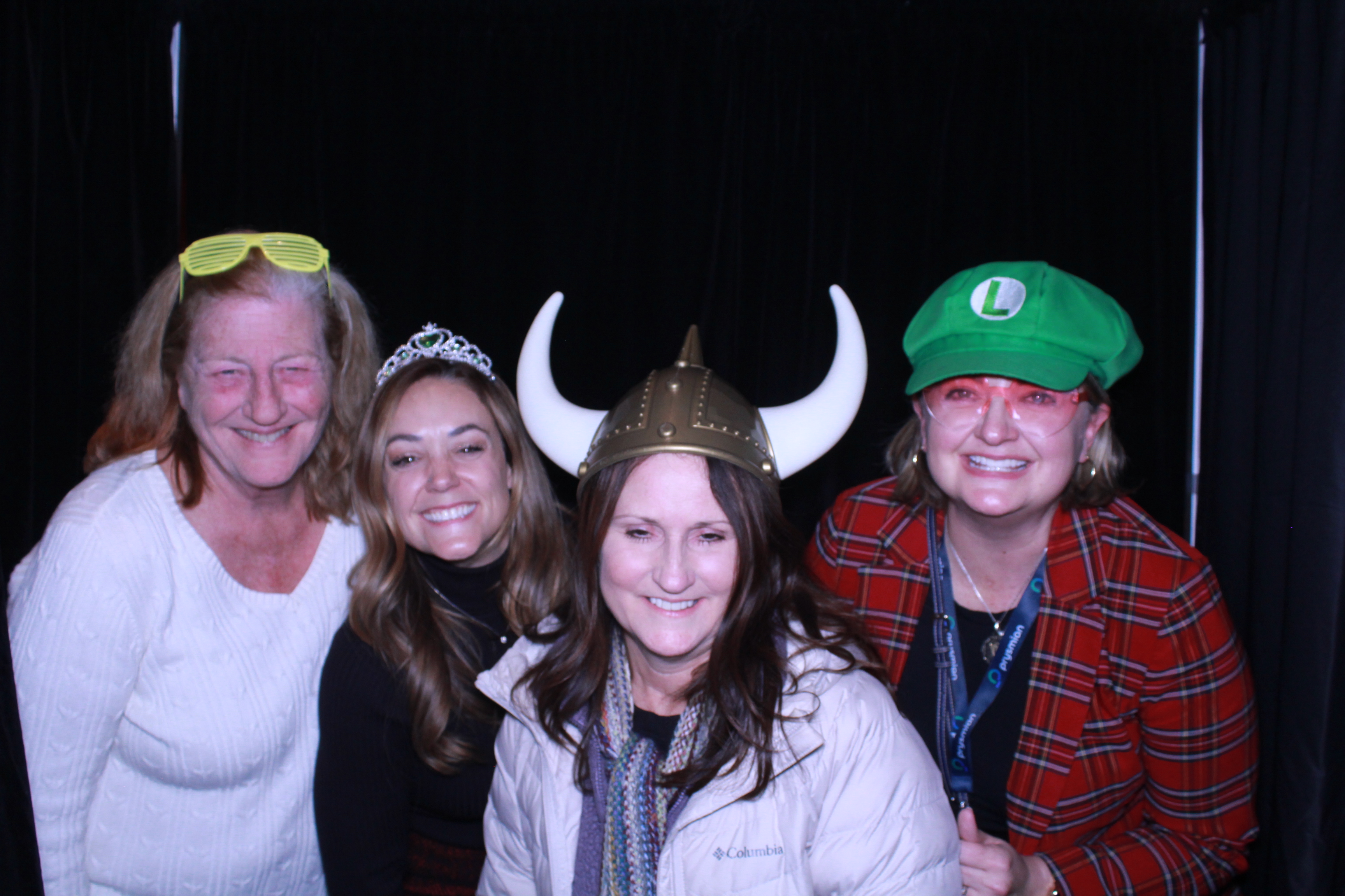 prysmian holiday party | View more photos from the event at gallery.photoboothcincy.com/u/PhotoBoothCincy/prysmian-holiday-party