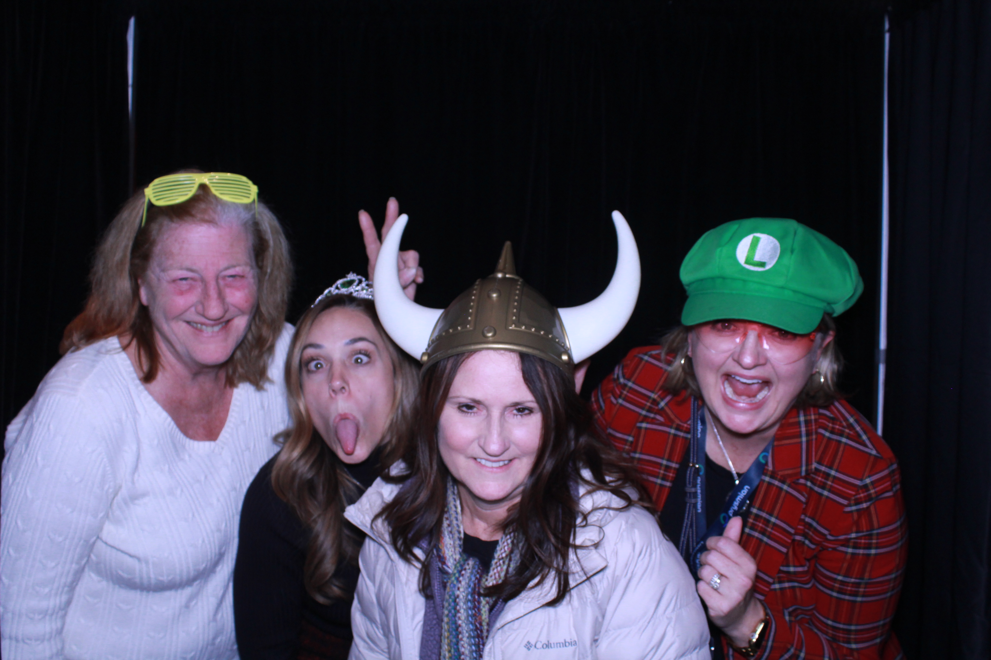 prysmian holiday party | View more photos from the event at gallery.photoboothcincy.com/u/PhotoBoothCincy/prysmian-holiday-party