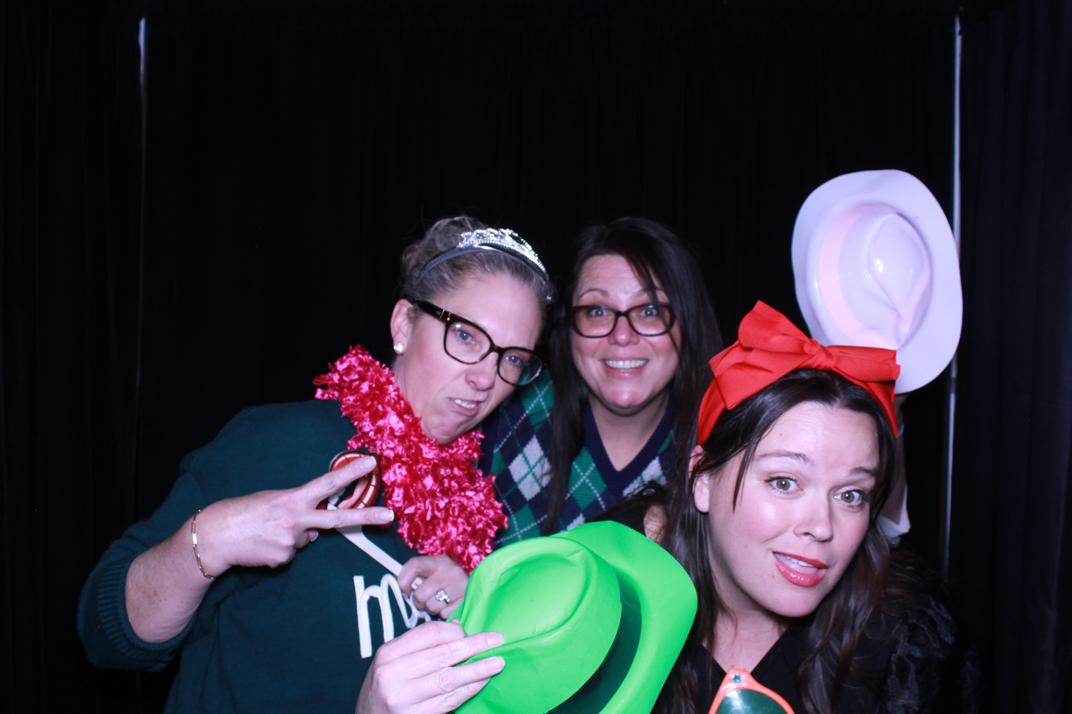 prysmian holiday party | View more photos from the event at gallery.photoboothcincy.com/u/PhotoBoothCincy/prysmian-holiday-party