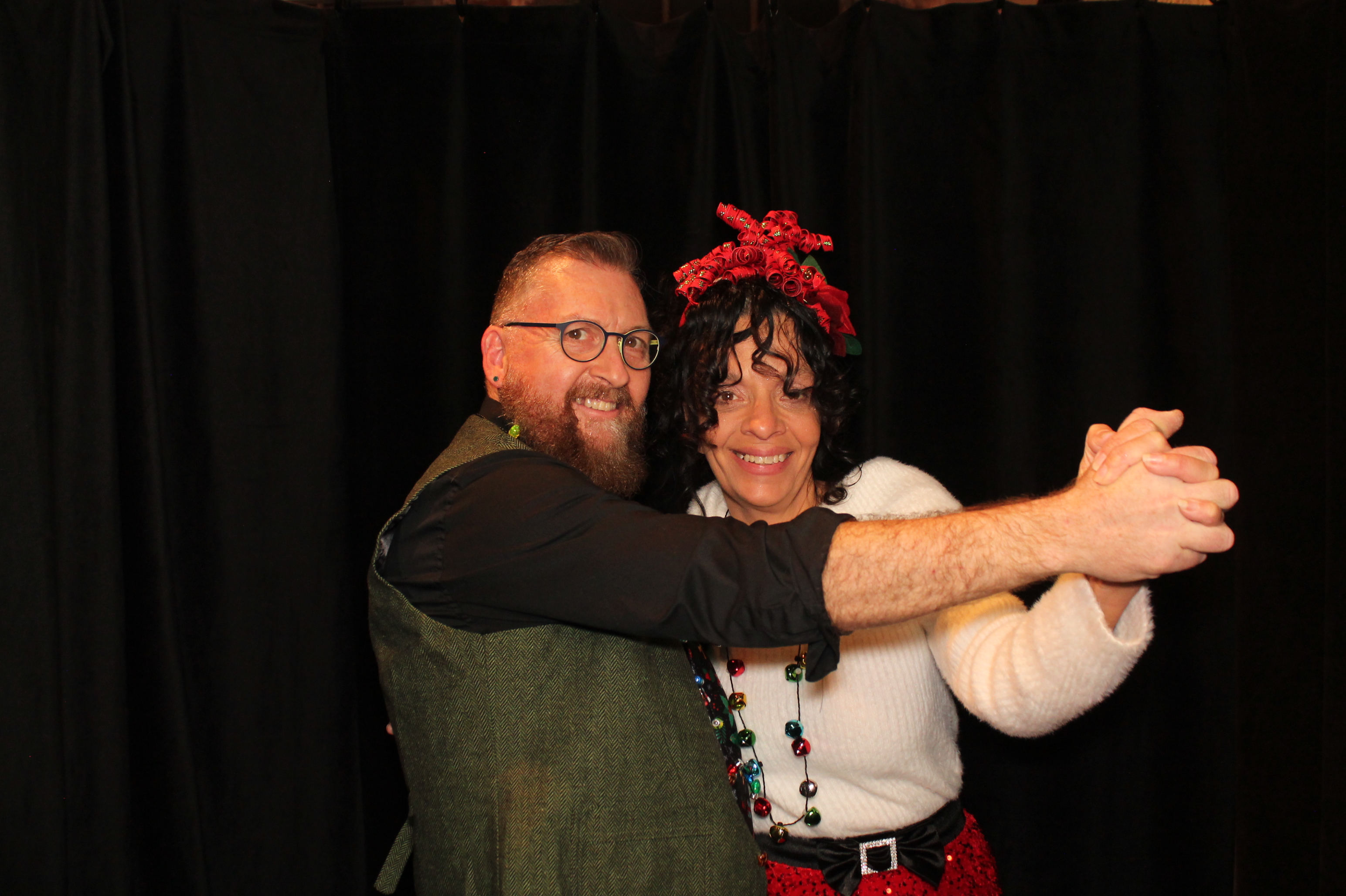 rudler holiday party | View more photos from the event at gallery.photoboothcincy.com/u/PhotoBoothCincy/rudler-holiday-party