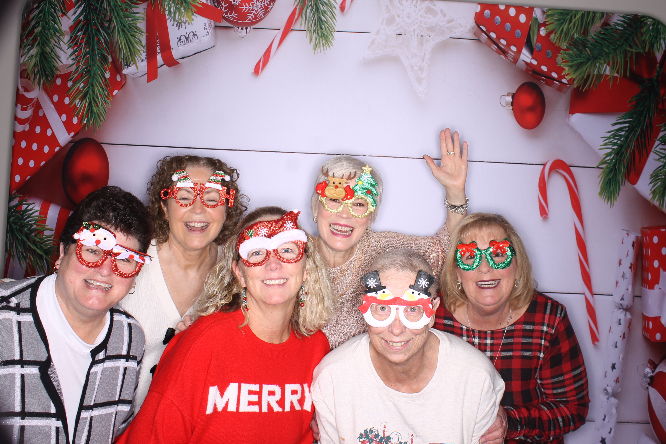 schueler group Christmas lunch | View more photos from the event at gallery.photoboothcincy.com/u/PhotoBoothCincy/schueler-group-Christmas-lunch
