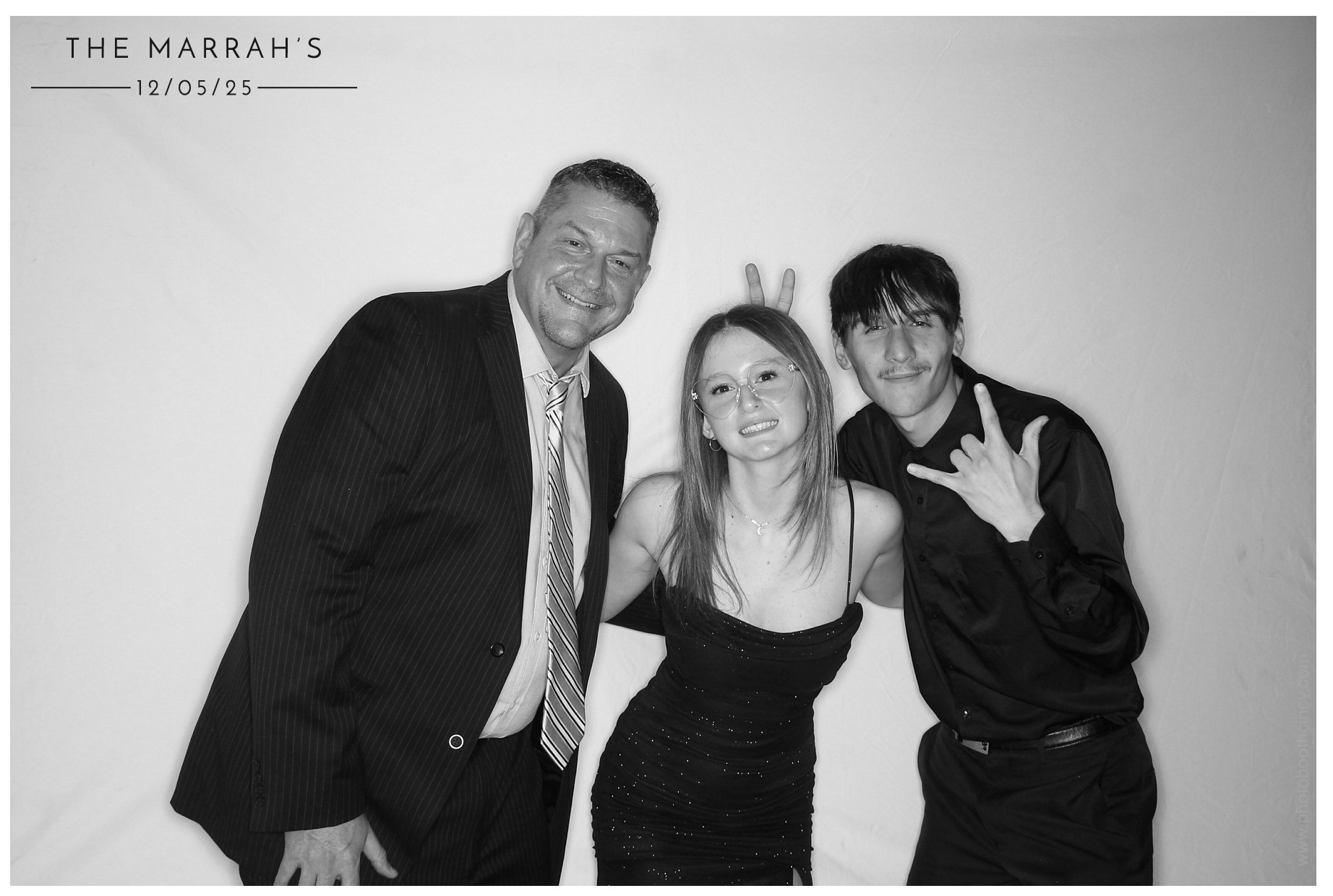 the marrahs | View more photos from the event at gallery.photoboothcincy.com/u/PhotoBoothCincy/the-marrahs