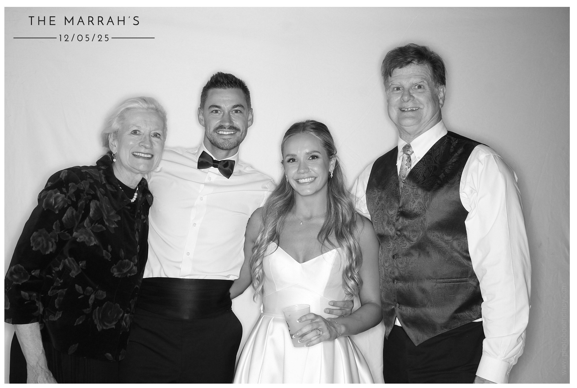 the marrahs | View more photos from the event at gallery.photoboothcincy.com/u/PhotoBoothCincy/the-marrahs