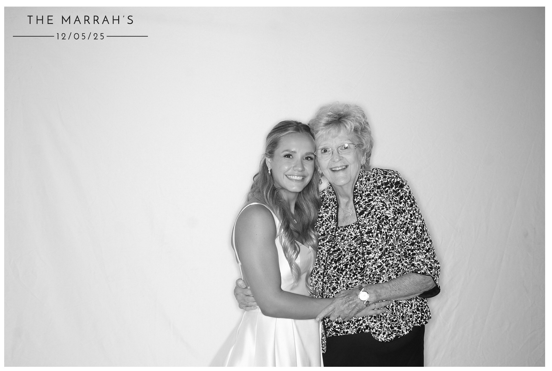 the marrahs | View more photos from the event at gallery.photoboothcincy.com/u/PhotoBoothCincy/the-marrahs