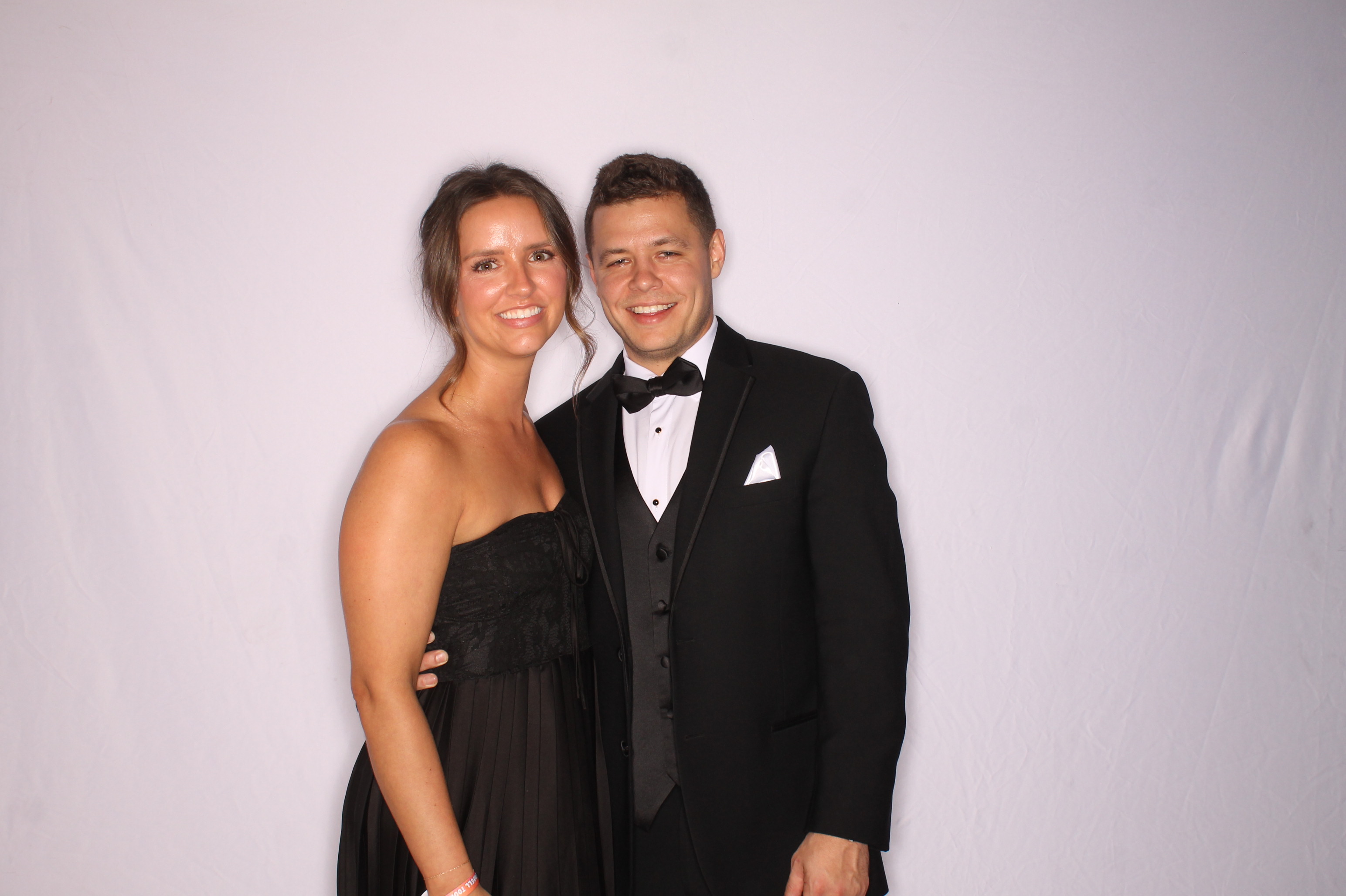 the marrahs | View more photos from the event at gallery.photoboothcincy.com/u/PhotoBoothCincy/the-marrahs