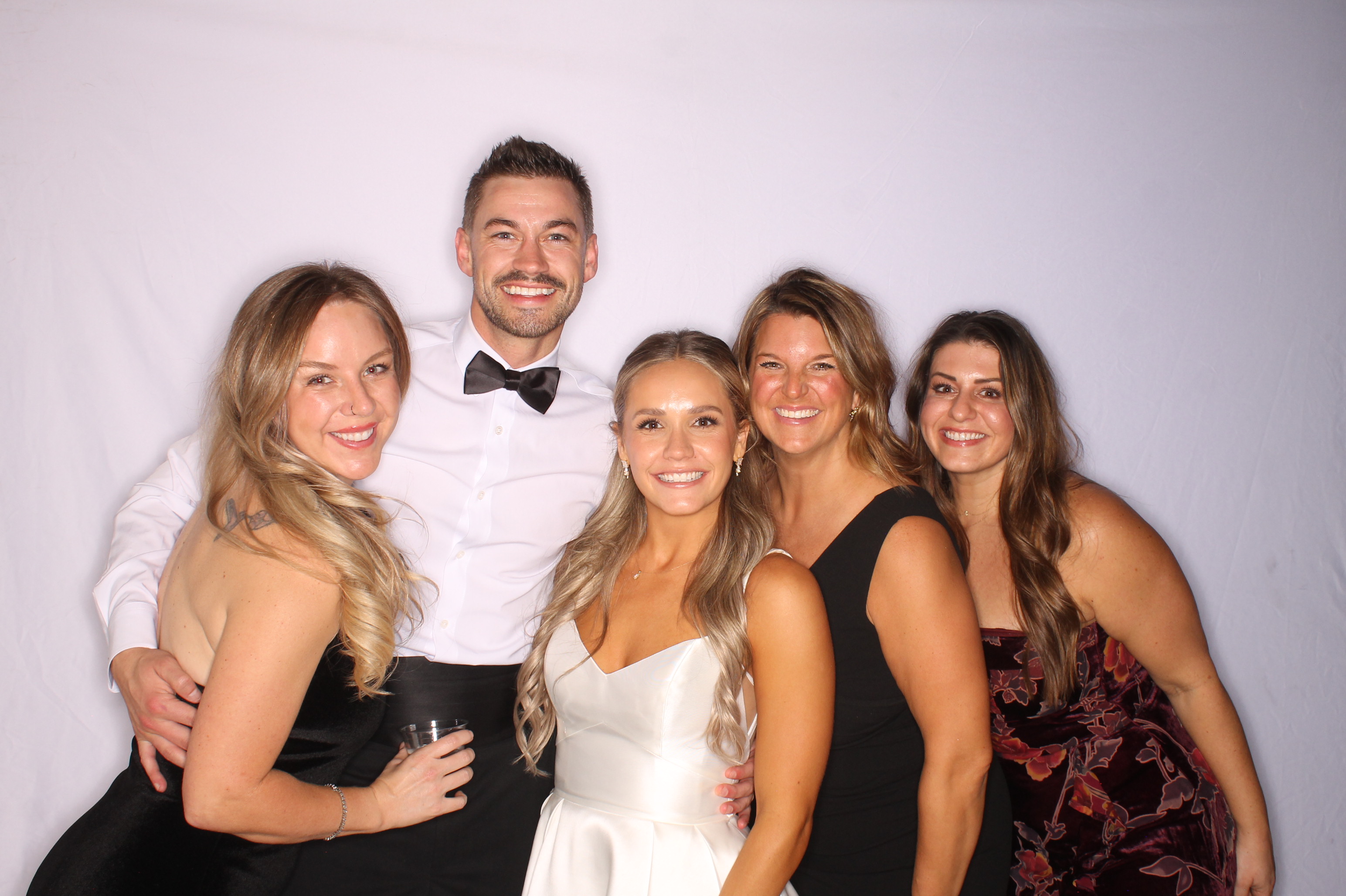 the marrahs | View more photos from the event at gallery.photoboothcincy.com/u/PhotoBoothCincy/the-marrahs