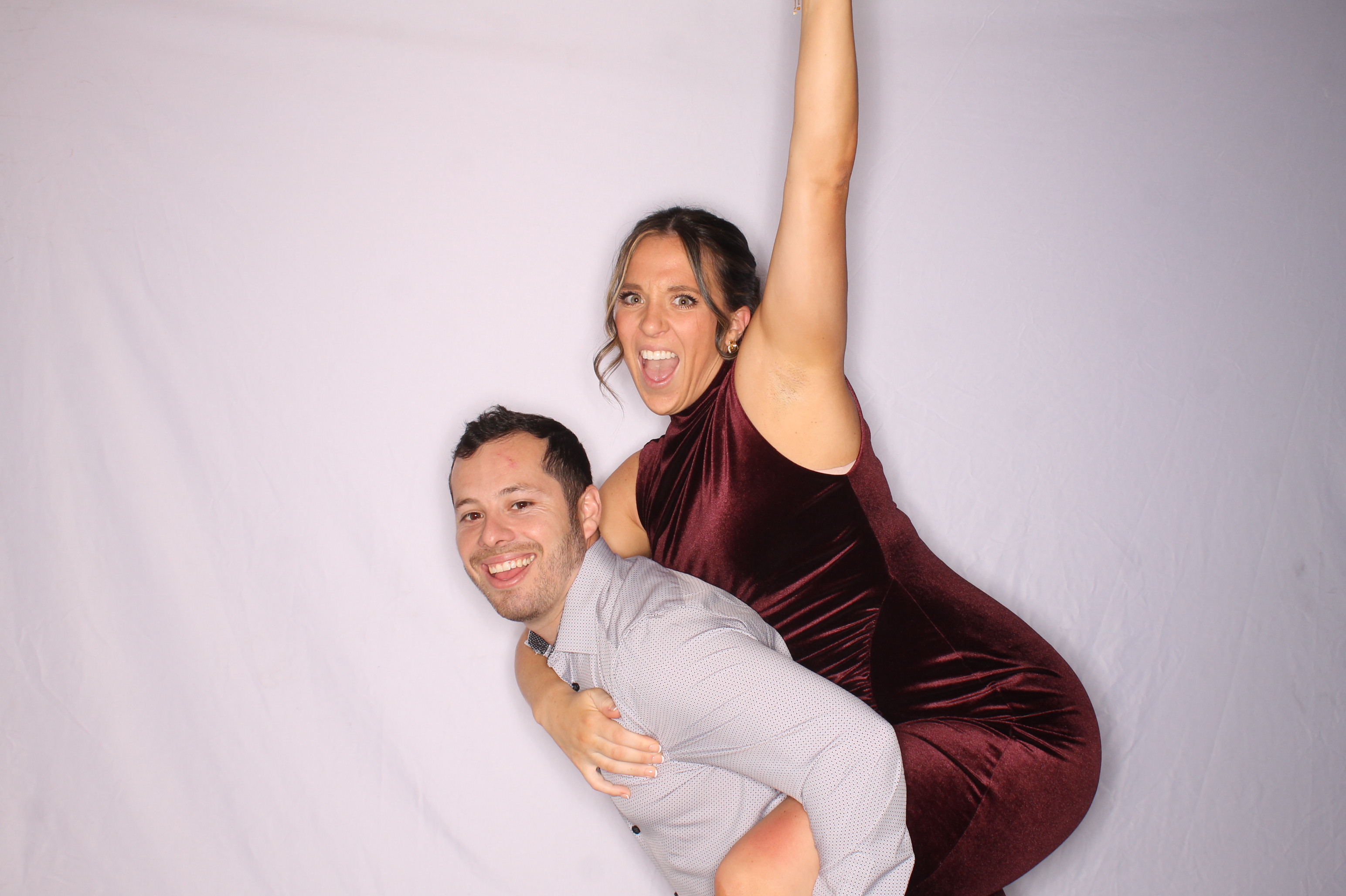 the marrahs | View more photos from the event at gallery.photoboothcincy.com/u/PhotoBoothCincy/the-marrahs