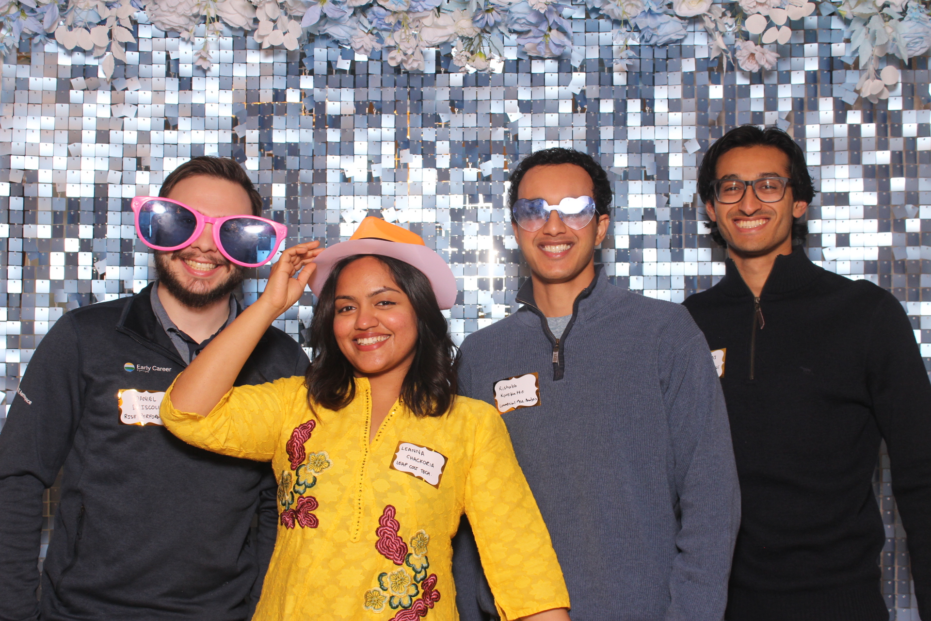 2026 Eid-al-Fitr Celebration | View more photos from the event at gallery.photoboothcincy.com/u/PhotoBoothCincy/2026-Eid-al-Fitr-Celebration