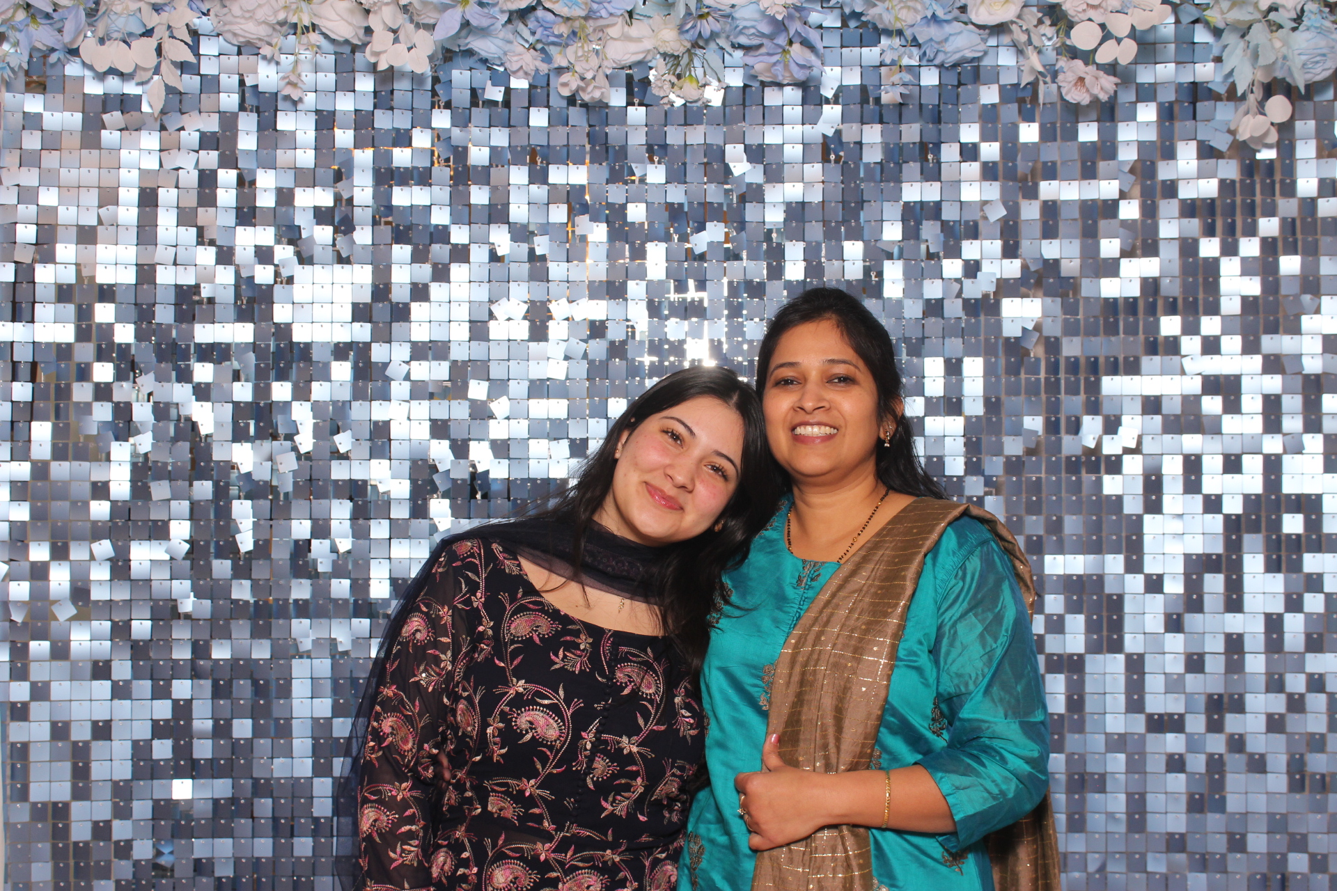 2026 Eid-al-Fitr Celebration | View more photos from the event at gallery.photoboothcincy.com/u/PhotoBoothCincy/2026-Eid-al-Fitr-Celebration