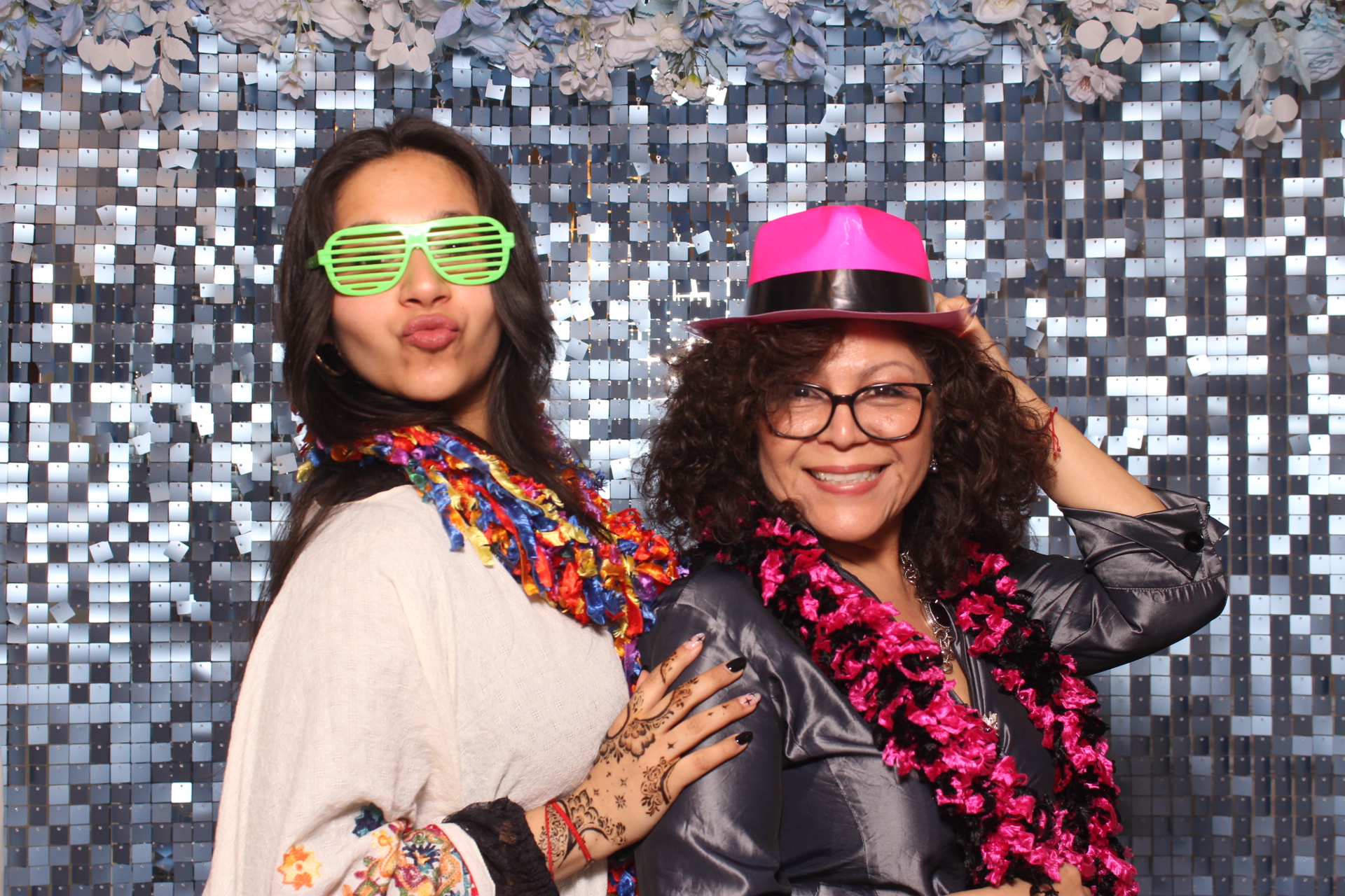 2026 Eid-al-Fitr Celebration | View more photos from the event at gallery.photoboothcincy.com/u/PhotoBoothCincy/2026-Eid-al-Fitr-Celebration