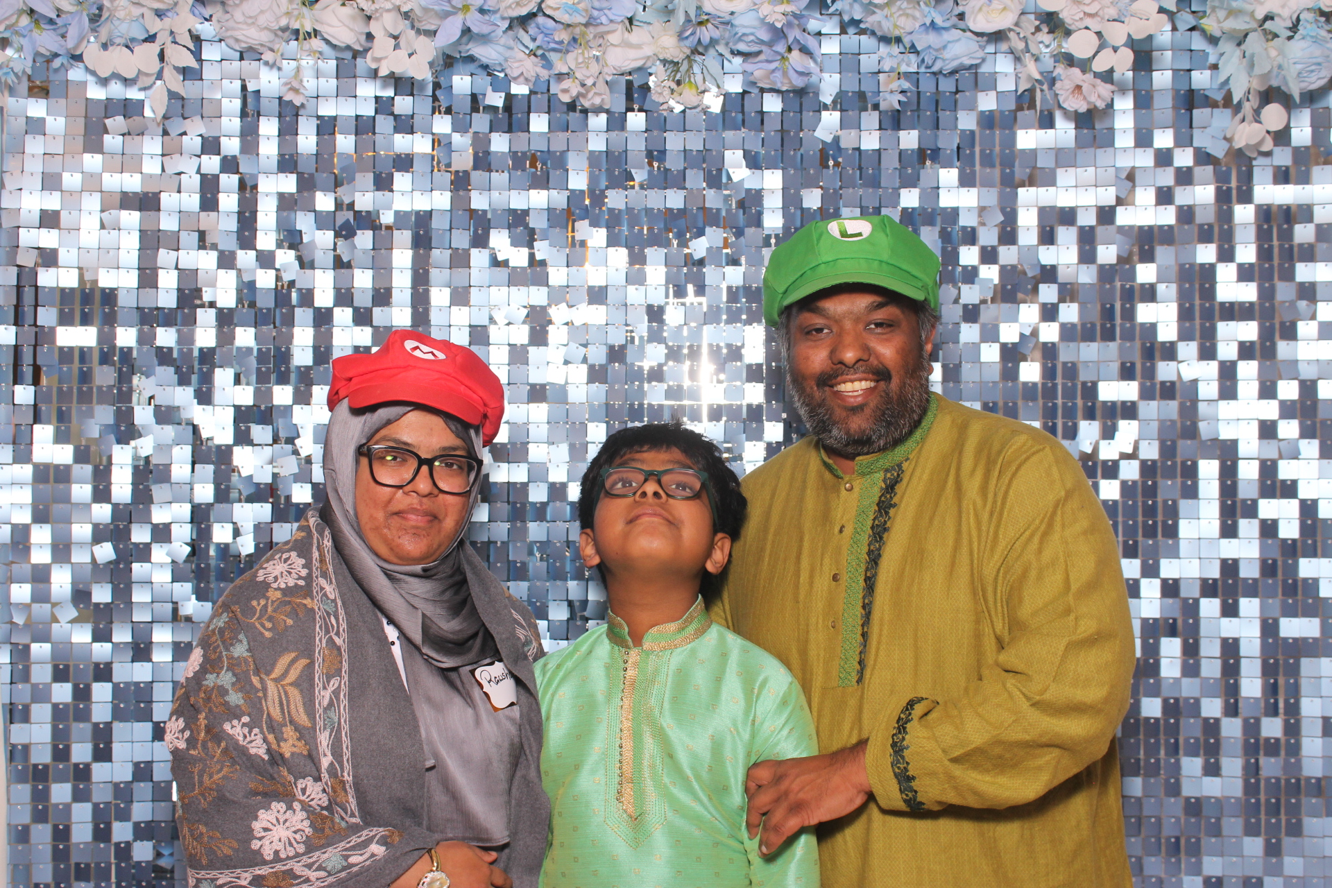2026 Eid-al-Fitr Celebration | View more photos from the event at gallery.photoboothcincy.com/u/PhotoBoothCincy/2026-Eid-al-Fitr-Celebration