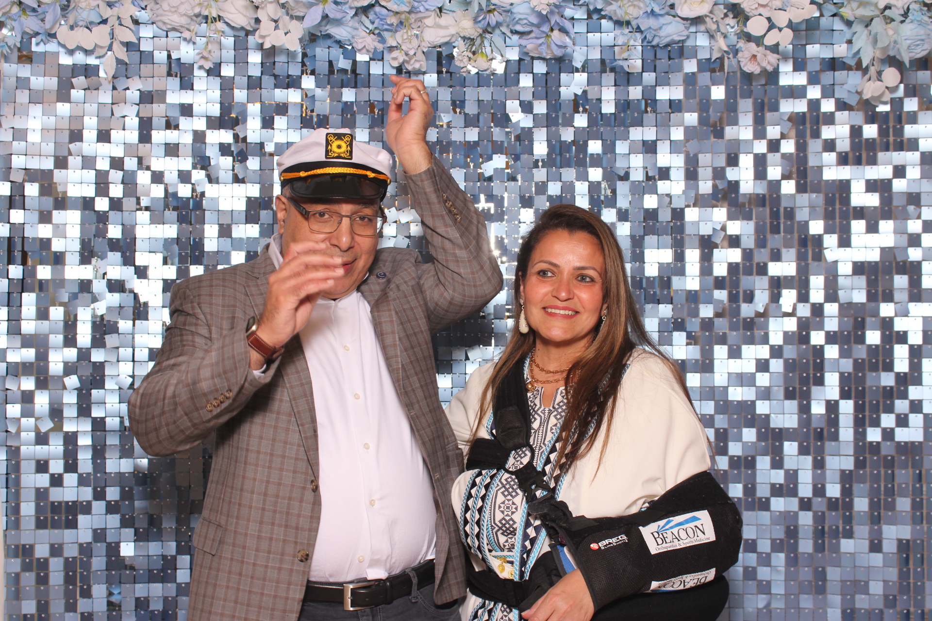 2026 Eid-al-Fitr Celebration | View more photos from the event at gallery.photoboothcincy.com/u/PhotoBoothCincy/2026-Eid-al-Fitr-Celebration