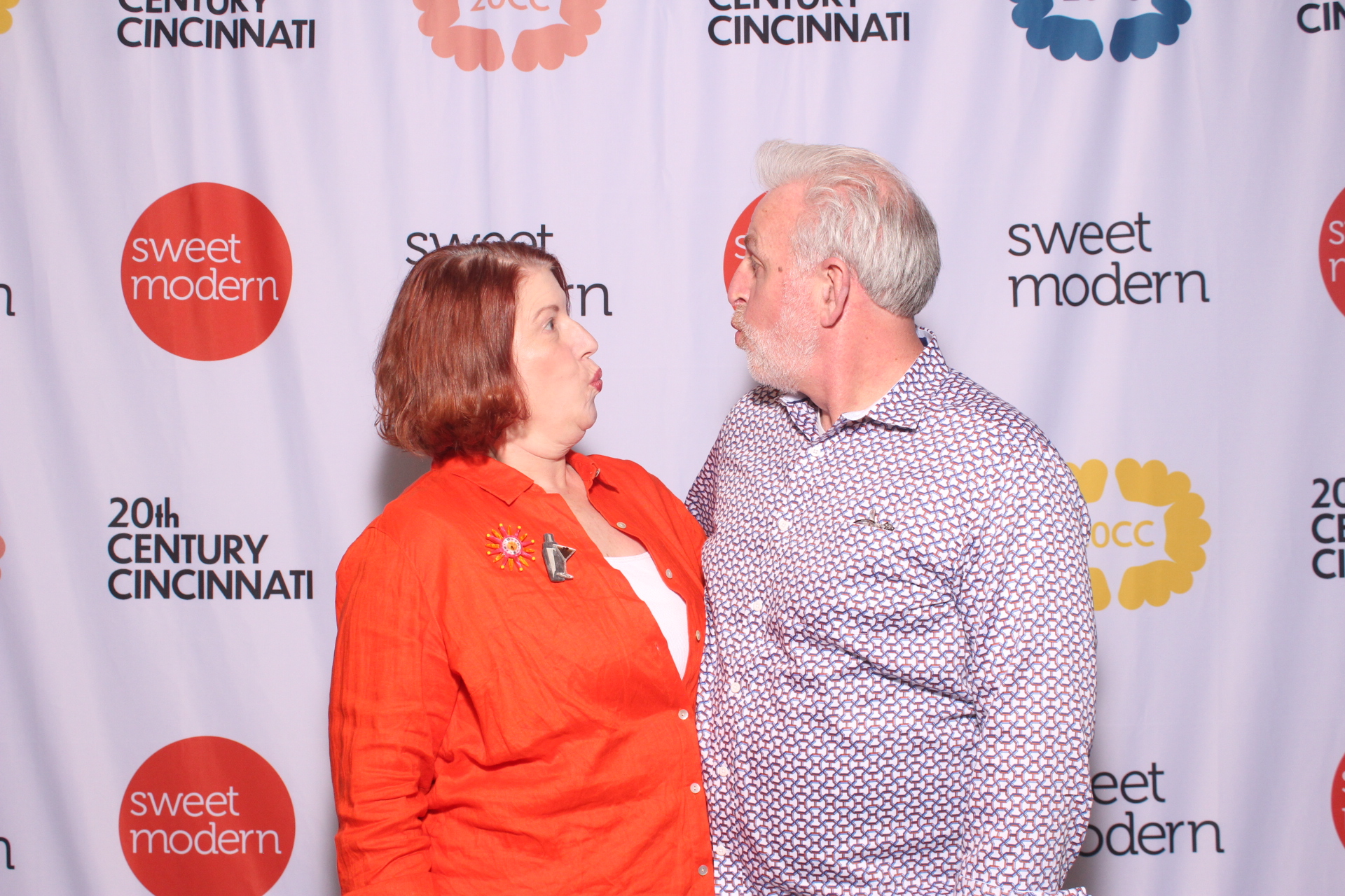 20th Century Cincinnati Friday | View more photos from the event at gallery.photoboothcincy.com/u/PhotoBoothCincy/20th-Century-Cincinnati-Friday