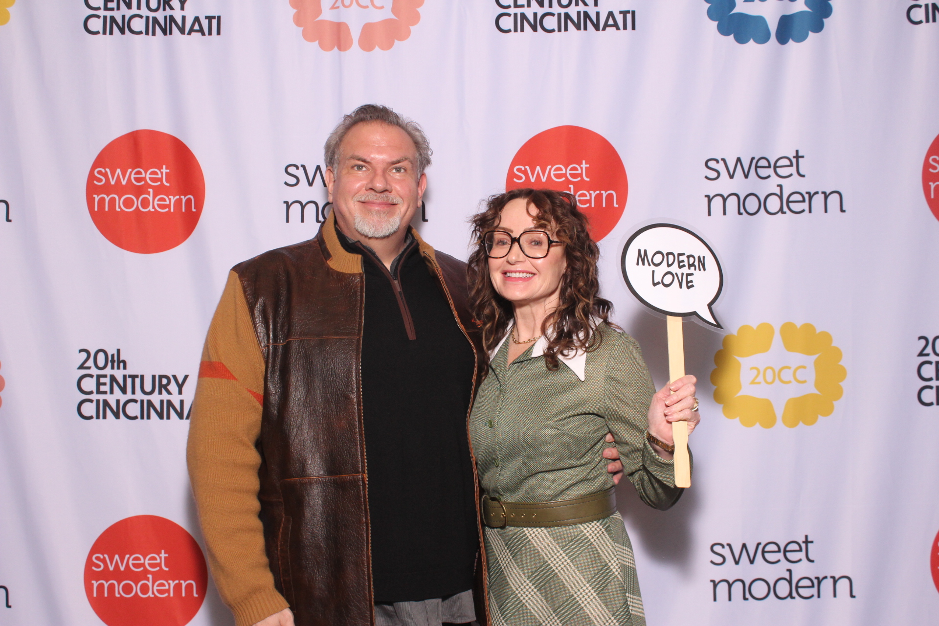 20th Century Cincinnati Friday | View more photos from the event at gallery.photoboothcincy.com/u/PhotoBoothCincy/20th-Century-Cincinnati-Friday