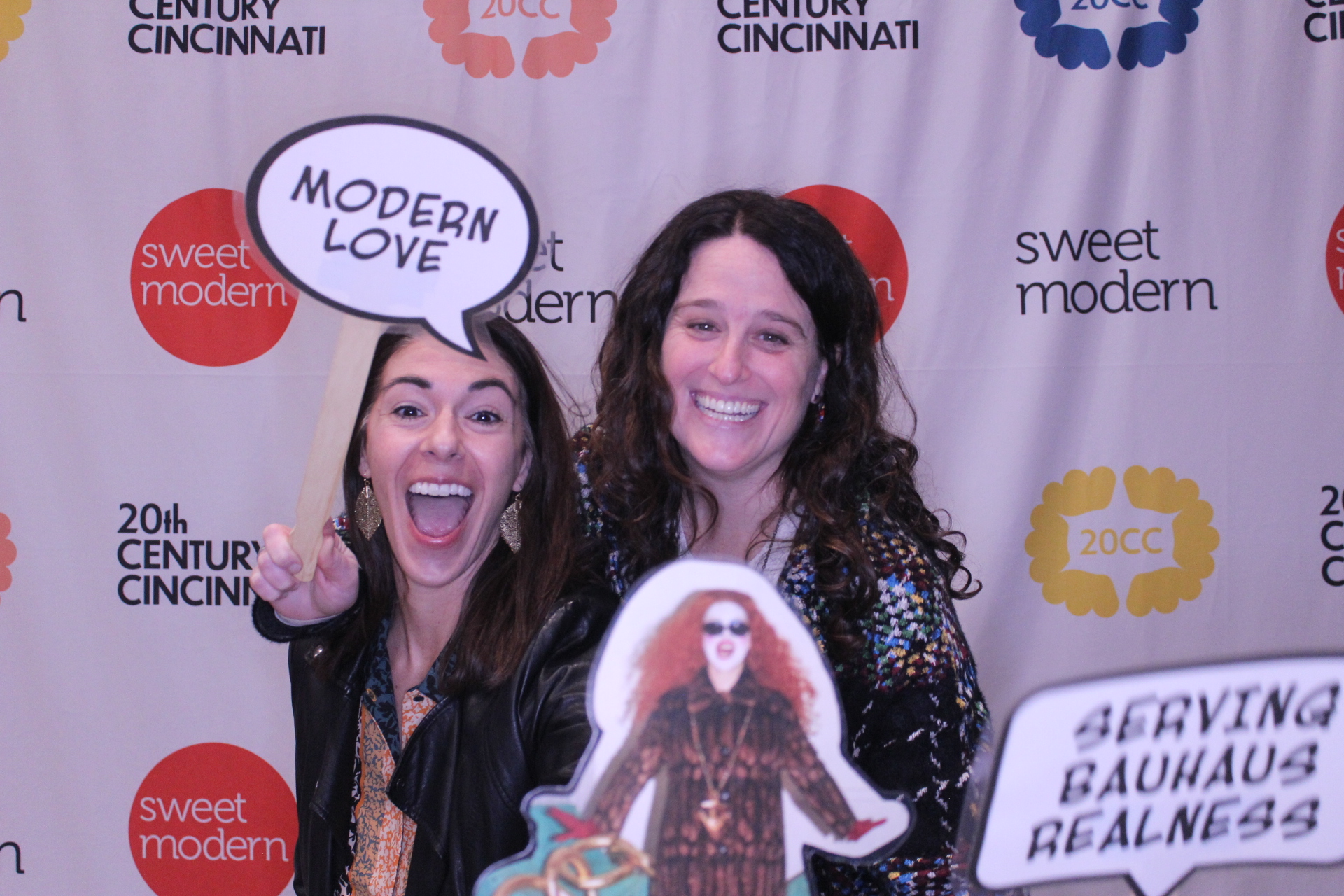 20th Century Cincinnati Friday | View more photos from the event at gallery.photoboothcincy.com/u/PhotoBoothCincy/20th-Century-Cincinnati-Friday