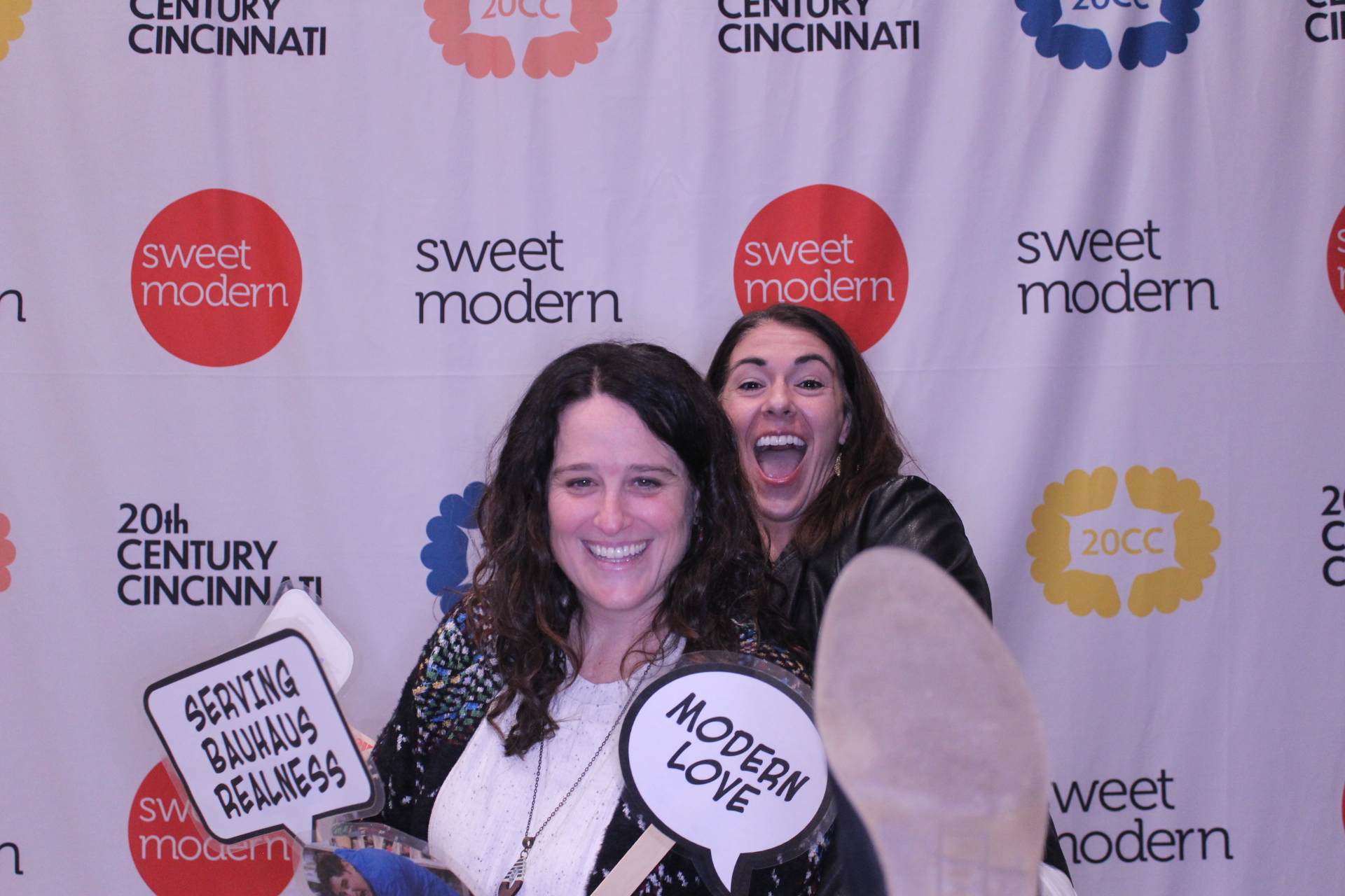 20th Century Cincinnati Friday | View more photos from the event at gallery.photoboothcincy.com/u/PhotoBoothCincy/20th-Century-Cincinnati-Friday
