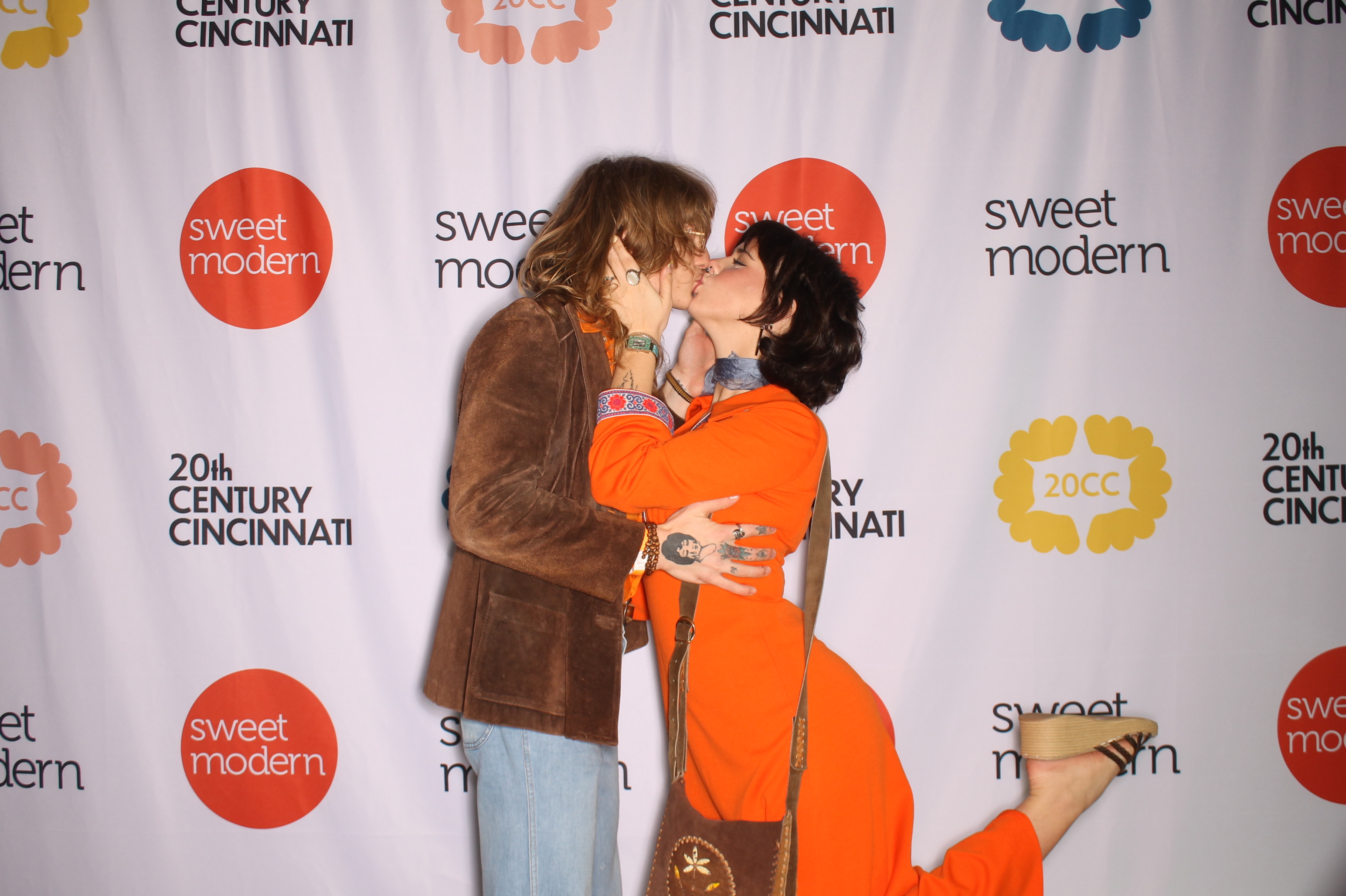 20th Century Cincinnati Saturday | View more photos from the event at gallery.photoboothcincy.com/u/PhotoBoothCincy/20th-Century-Cincinnati-Saturday
