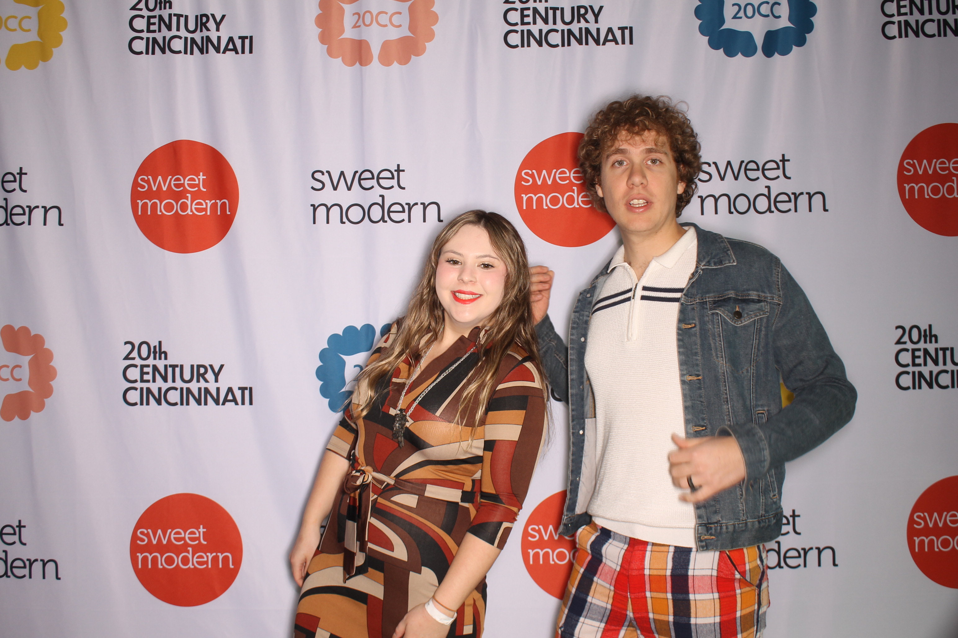 20th Century Cincinnati Saturday | View more photos from the event at gallery.photoboothcincy.com/u/PhotoBoothCincy/20th-Century-Cincinnati-Saturday