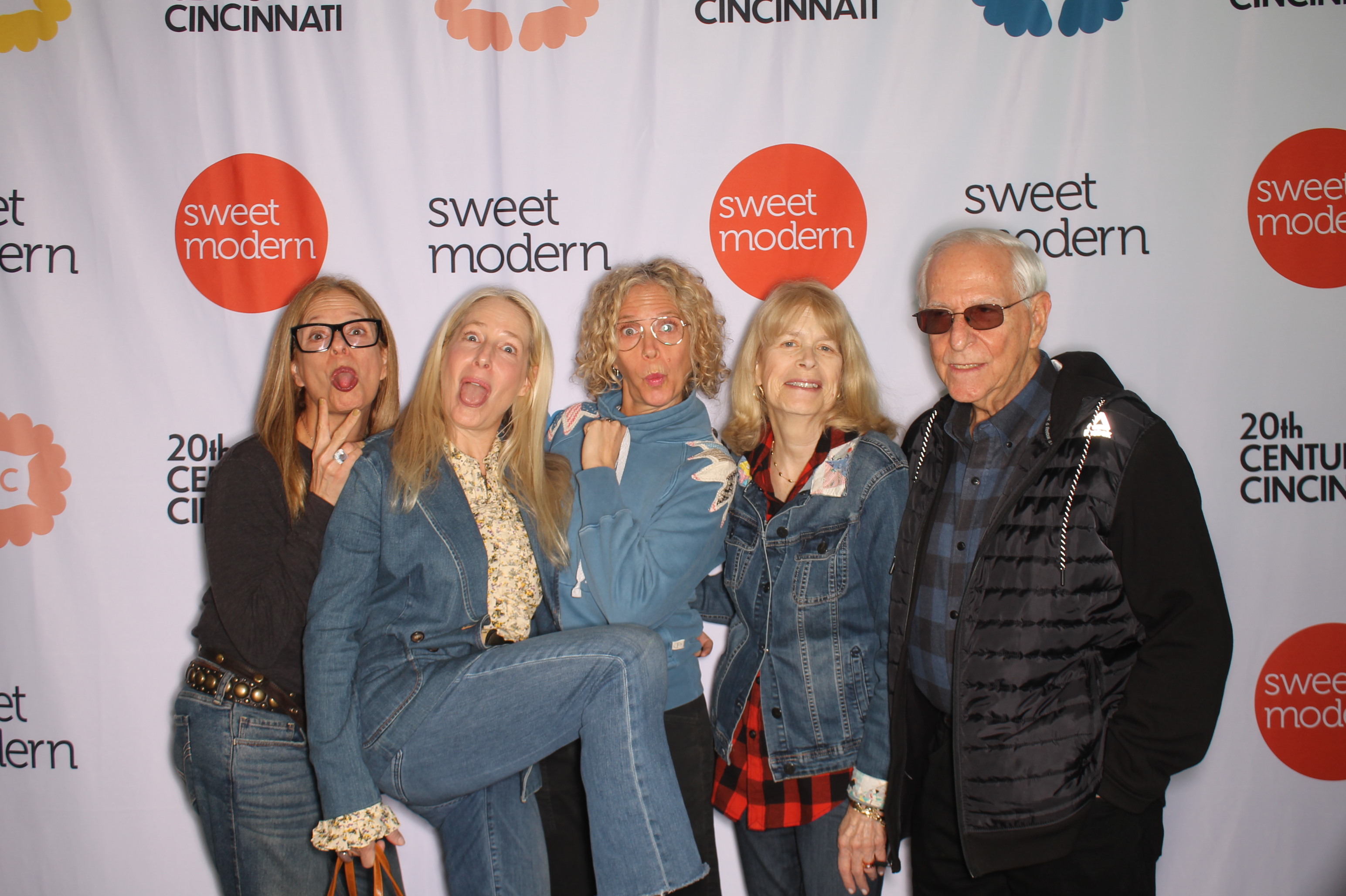 20th Century Cincinnati Saturday | View more photos from the event at gallery.photoboothcincy.com/u/PhotoBoothCincy/20th-Century-Cincinnati-Saturday