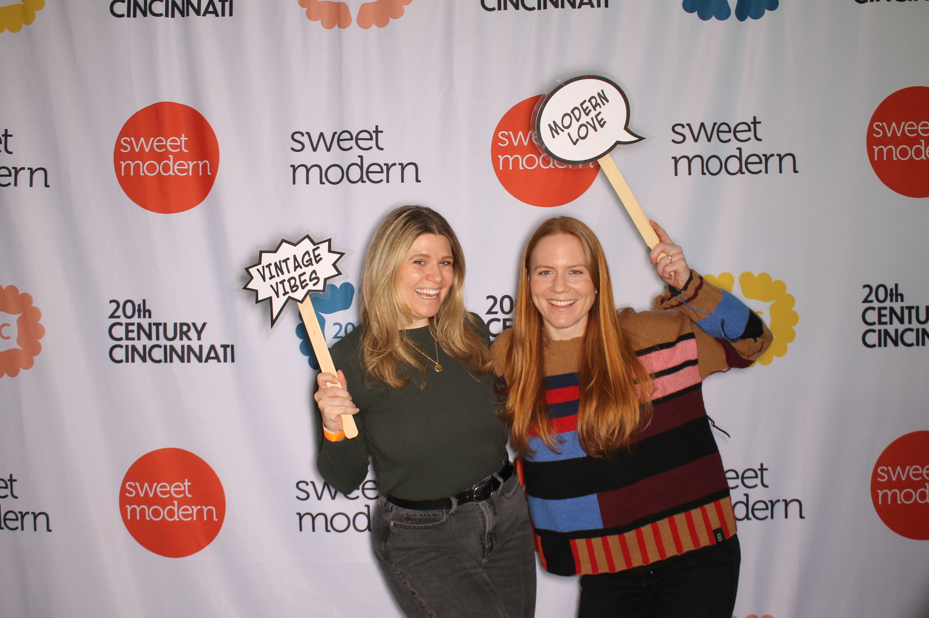 20th Century Cincinnati Saturday | View more photos from the event at gallery.photoboothcincy.com/u/PhotoBoothCincy/20th-Century-Cincinnati-Saturday
