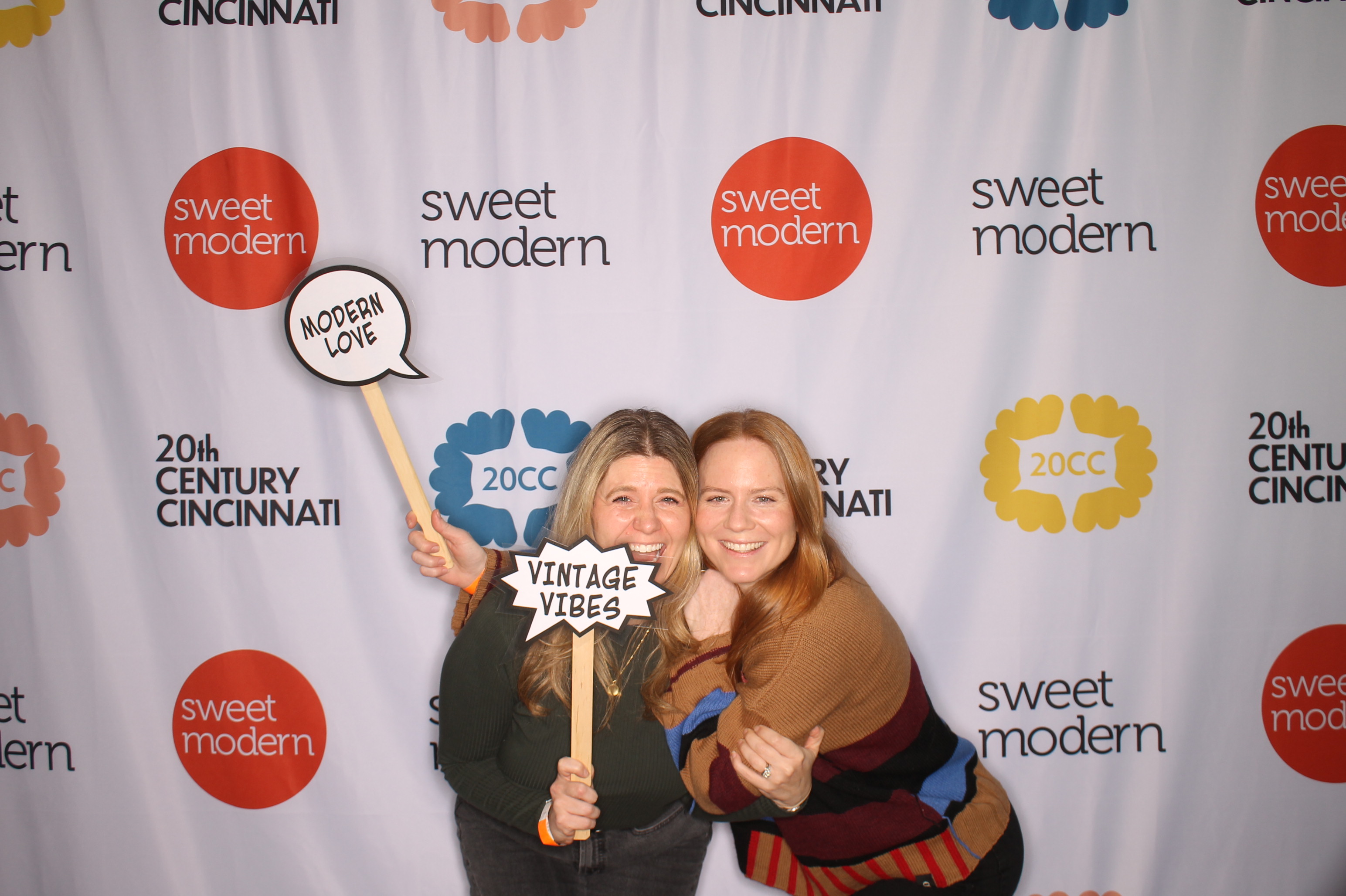 20th Century Cincinnati Saturday | View more photos from the event at gallery.photoboothcincy.com/u/PhotoBoothCincy/20th-Century-Cincinnati-Saturday