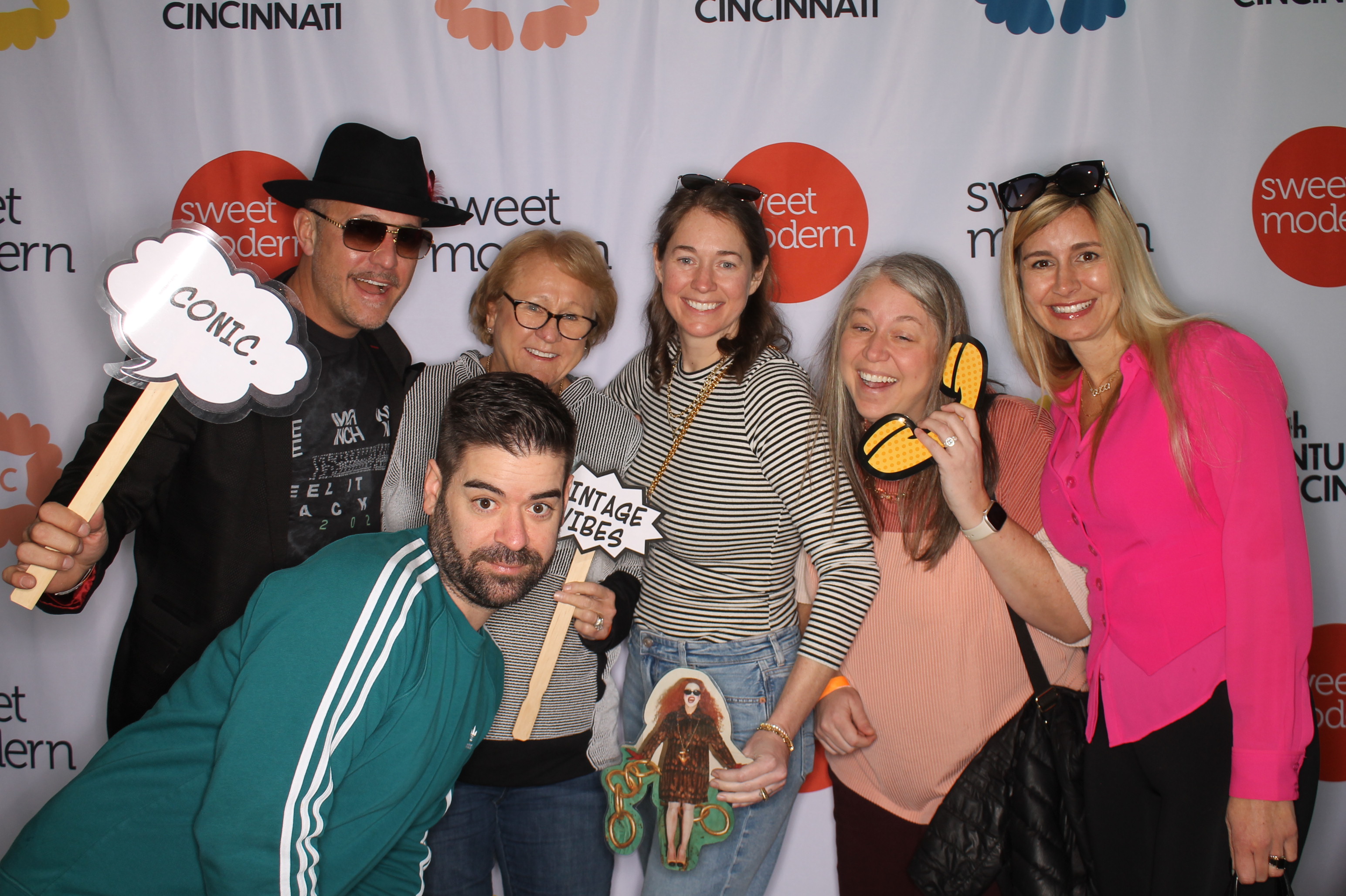 20th Century Cincinnati Saturday | View more photos from the event at gallery.photoboothcincy.com/u/PhotoBoothCincy/20th-Century-Cincinnati-Saturday