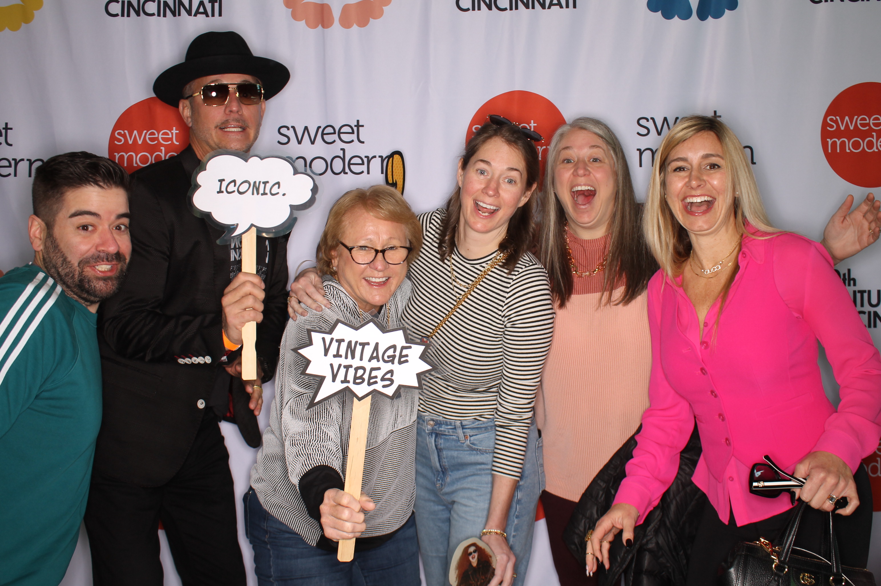 20th Century Cincinnati Saturday | View more photos from the event at gallery.photoboothcincy.com/u/PhotoBoothCincy/20th-Century-Cincinnati-Saturday