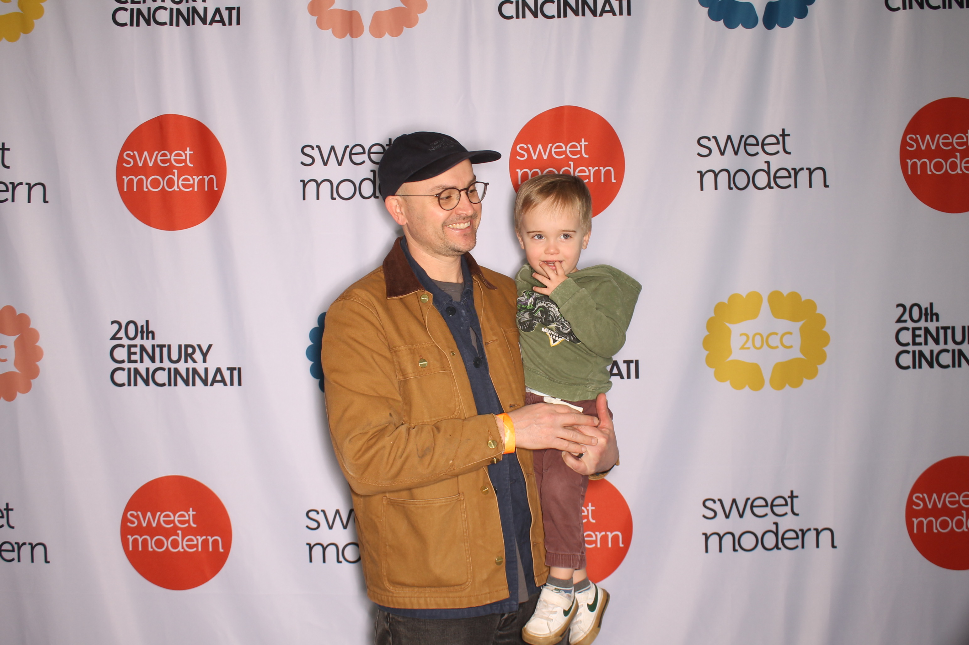 20th Century Cincinnati Saturday | View more photos from the event at gallery.photoboothcincy.com/u/PhotoBoothCincy/20th-Century-Cincinnati-Saturday