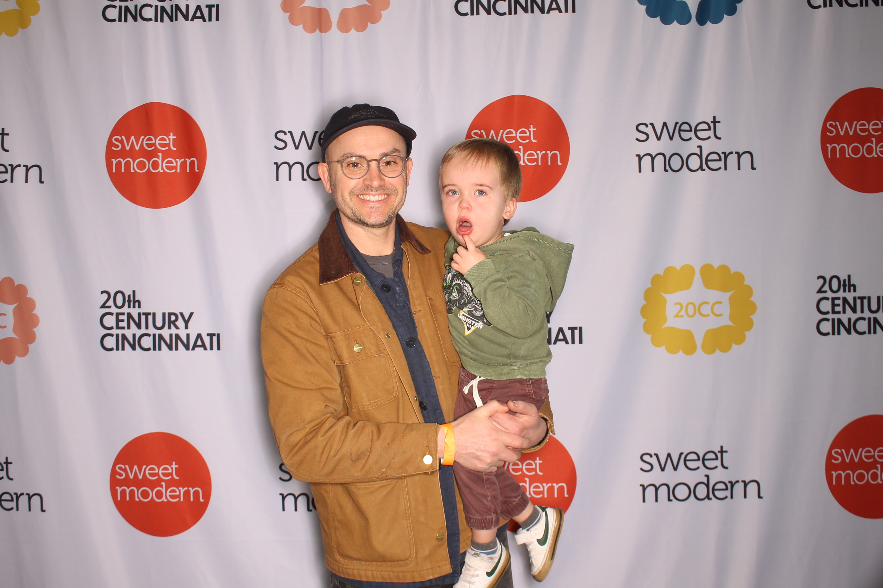 20th Century Cincinnati Saturday | View more photos from the event at gallery.photoboothcincy.com/u/PhotoBoothCincy/20th-Century-Cincinnati-Saturday