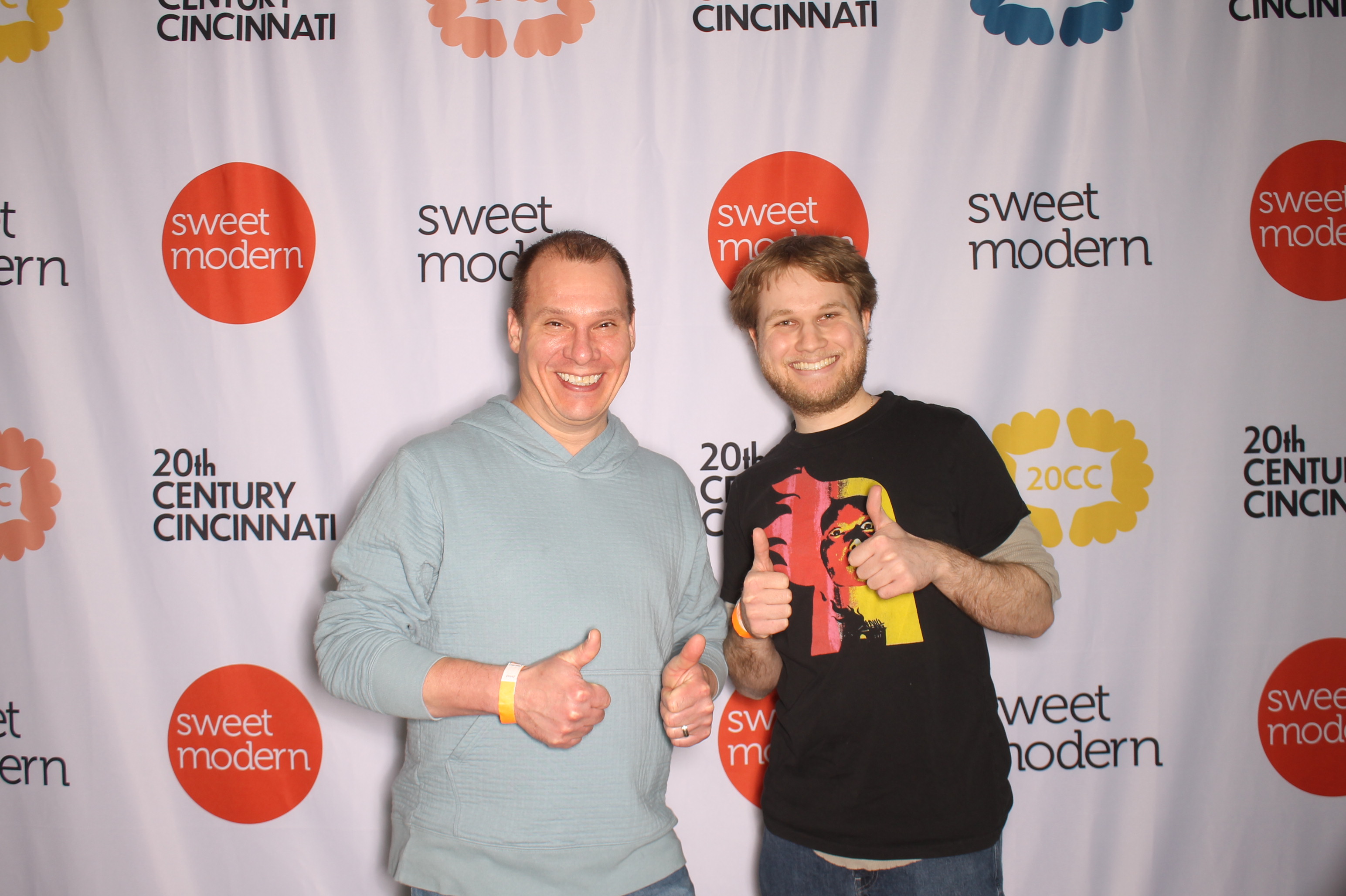20th Century Cincinnati Saturday | View more photos from the event at gallery.photoboothcincy.com/u/PhotoBoothCincy/20th-Century-Cincinnati-Saturday