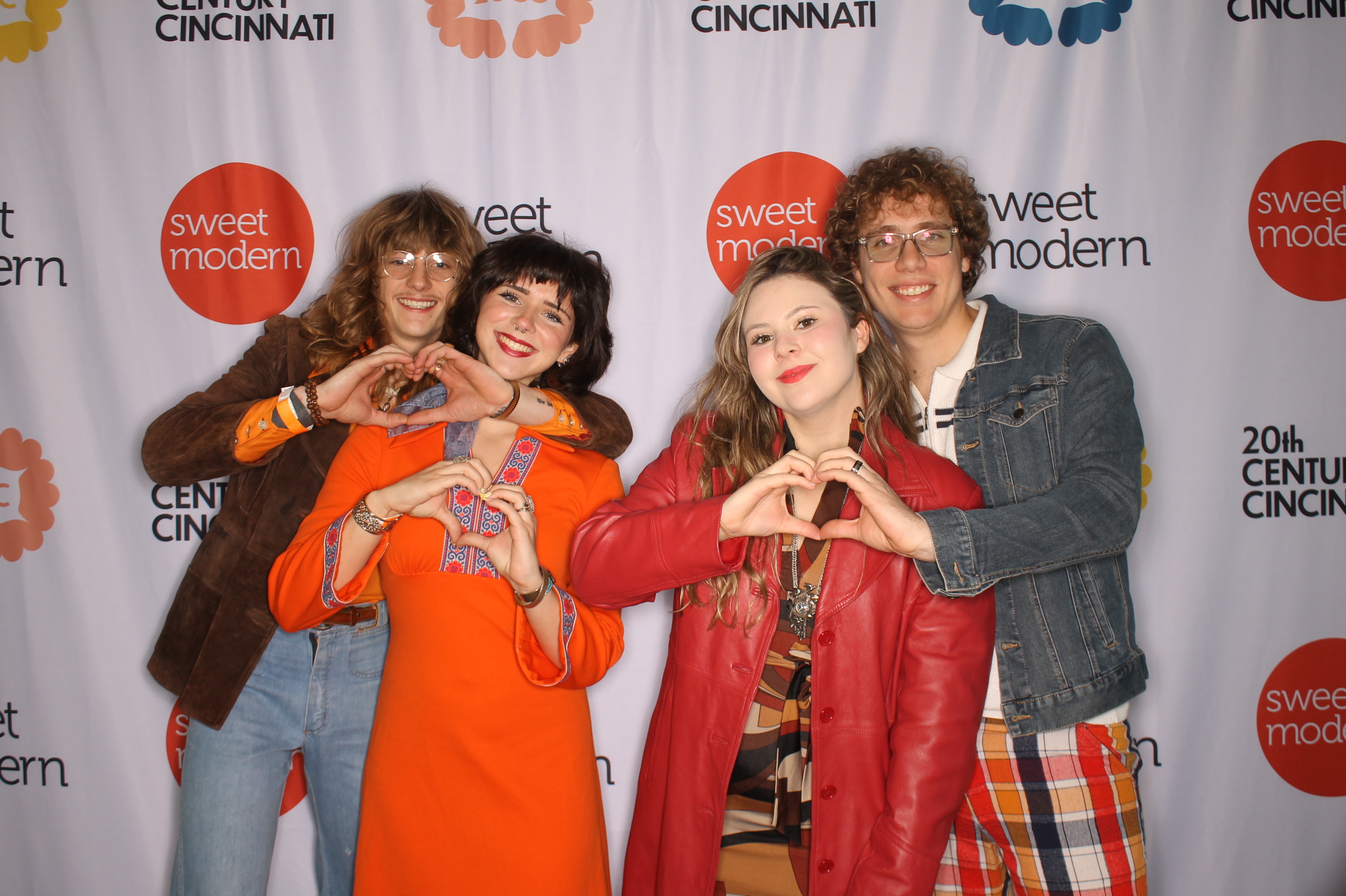 20th Century Cincinnati Saturday | View more photos from the event at gallery.photoboothcincy.com/u/PhotoBoothCincy/20th-Century-Cincinnati-Saturday