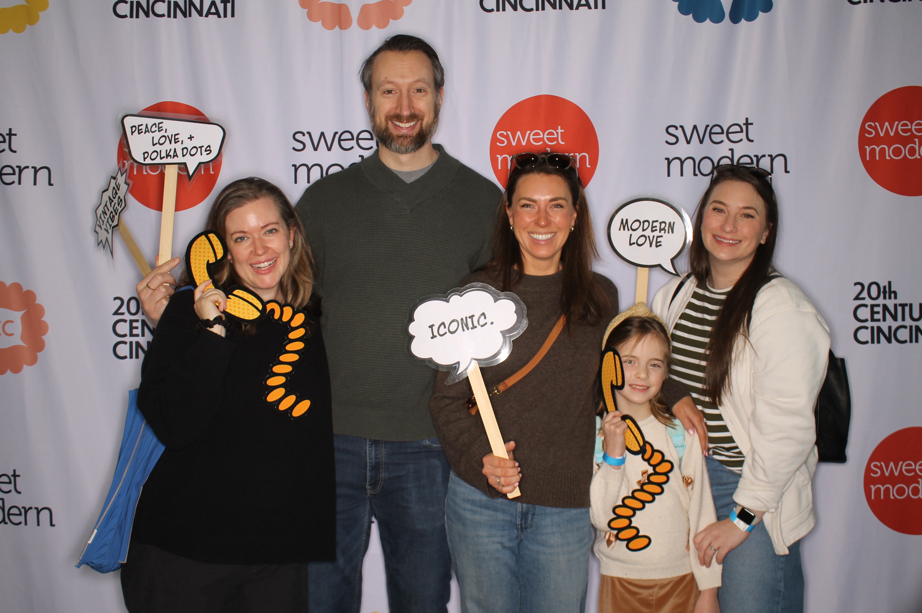 20th Century Cincinnati Saturday | View more photos from the event at gallery.photoboothcincy.com/u/PhotoBoothCincy/20th-Century-Cincinnati-Saturday