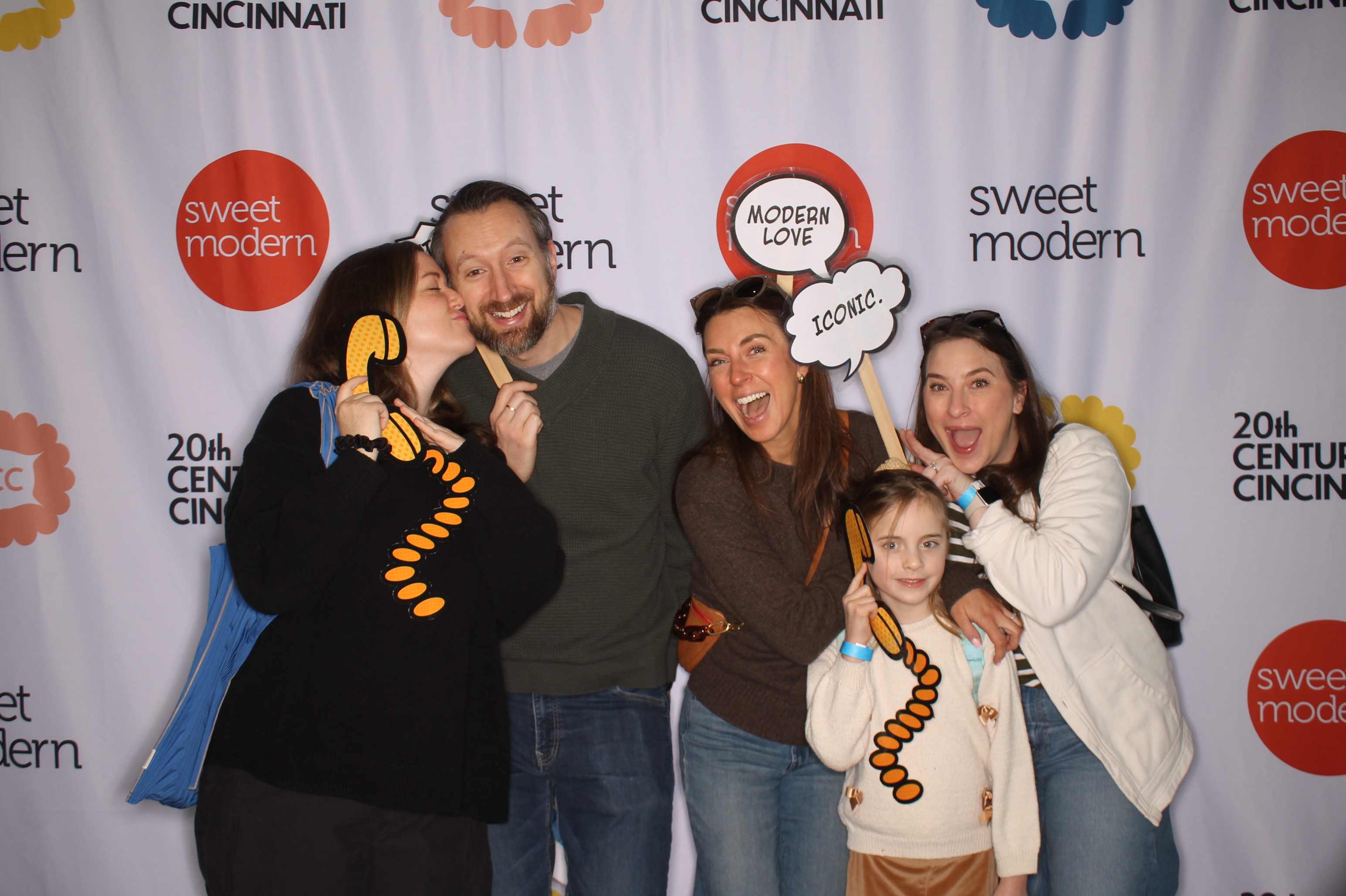 20th Century Cincinnati Saturday | View more photos from the event at gallery.photoboothcincy.com/u/PhotoBoothCincy/20th-Century-Cincinnati-Saturday
