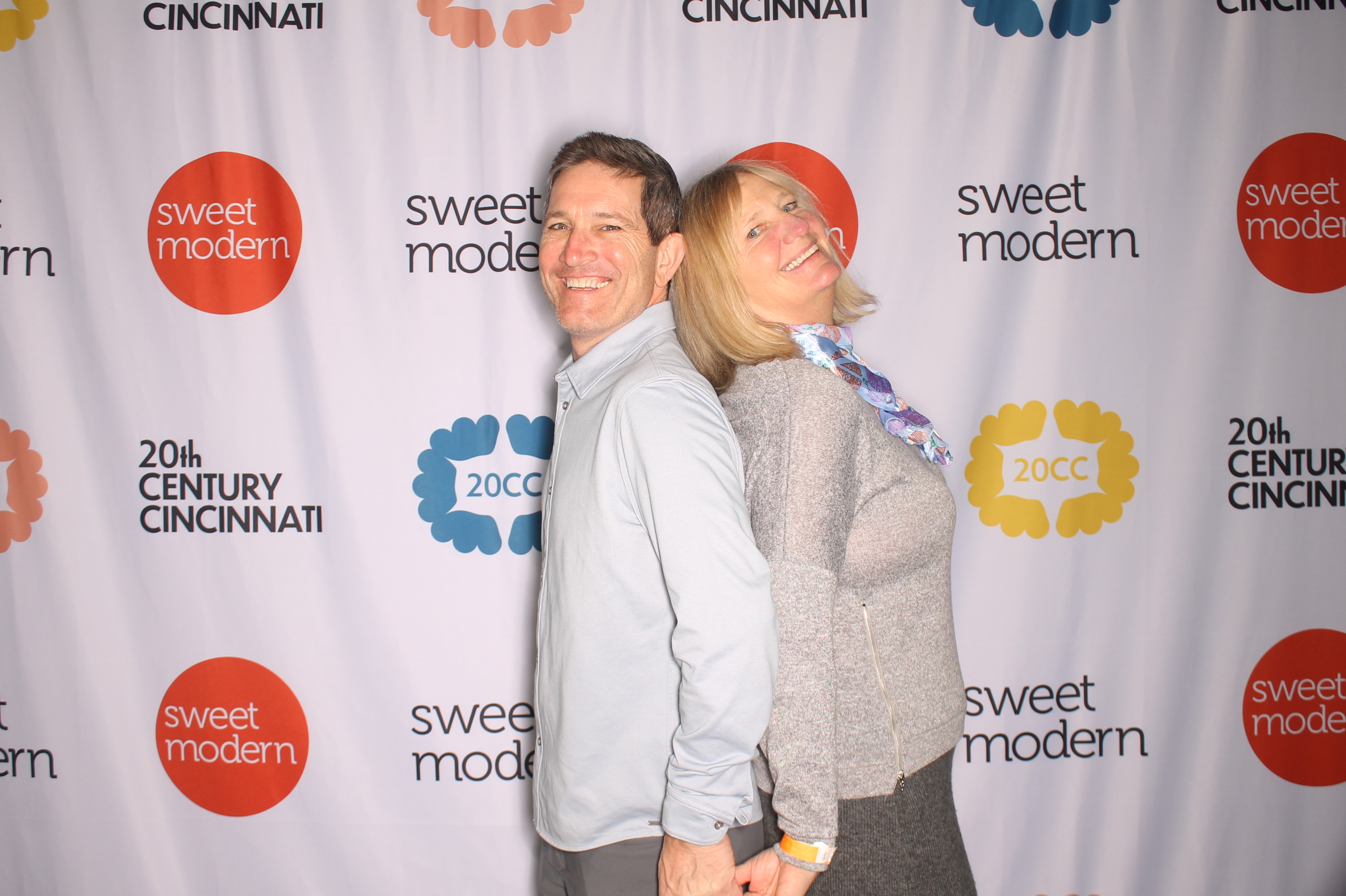 20th Century Cincinnati Saturday | View more photos from the event at gallery.photoboothcincy.com/u/PhotoBoothCincy/20th-Century-Cincinnati-Saturday