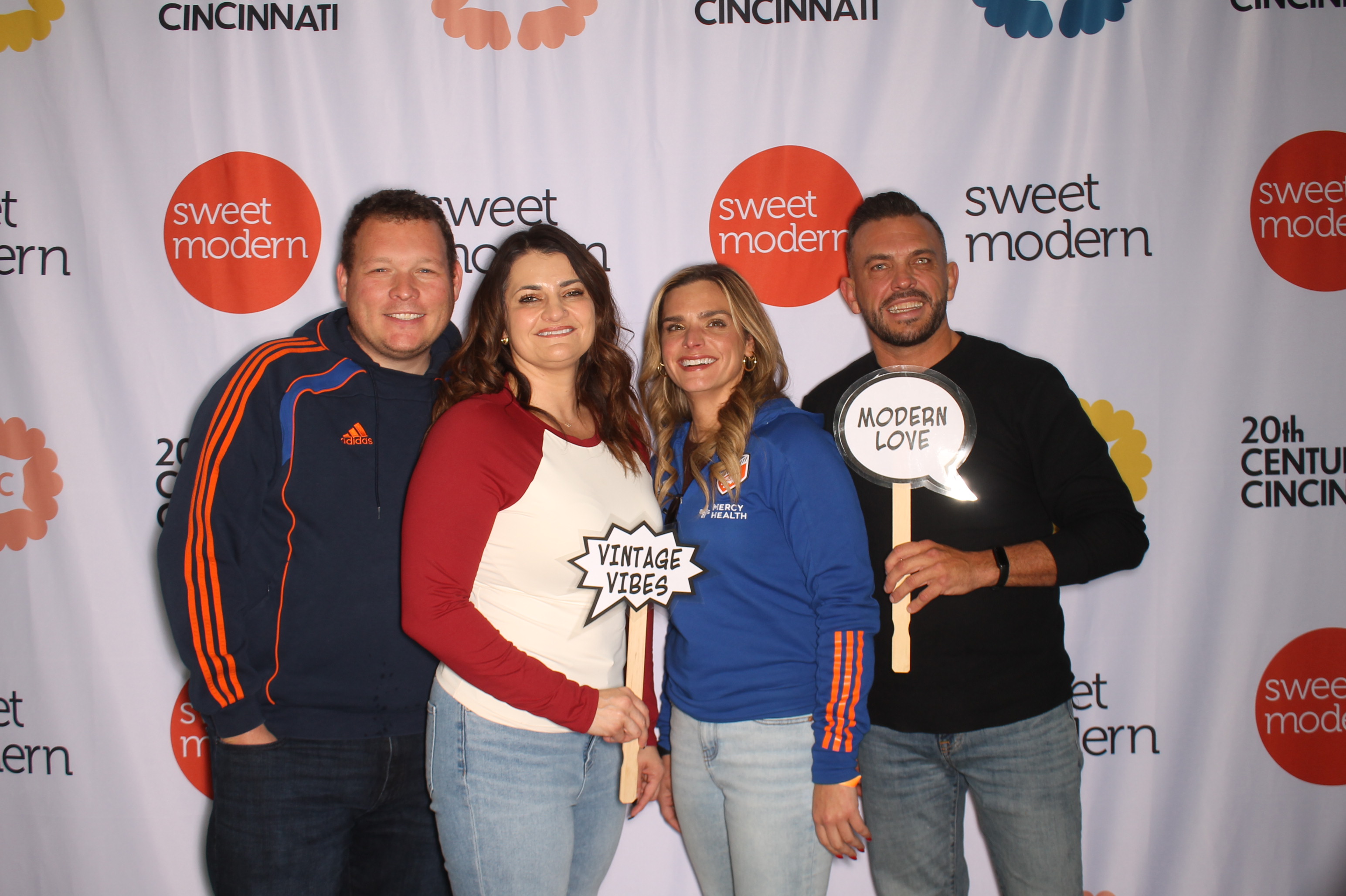 20th Century Cincinnati Saturday | View more photos from the event at gallery.photoboothcincy.com/u/PhotoBoothCincy/20th-Century-Cincinnati-Saturday