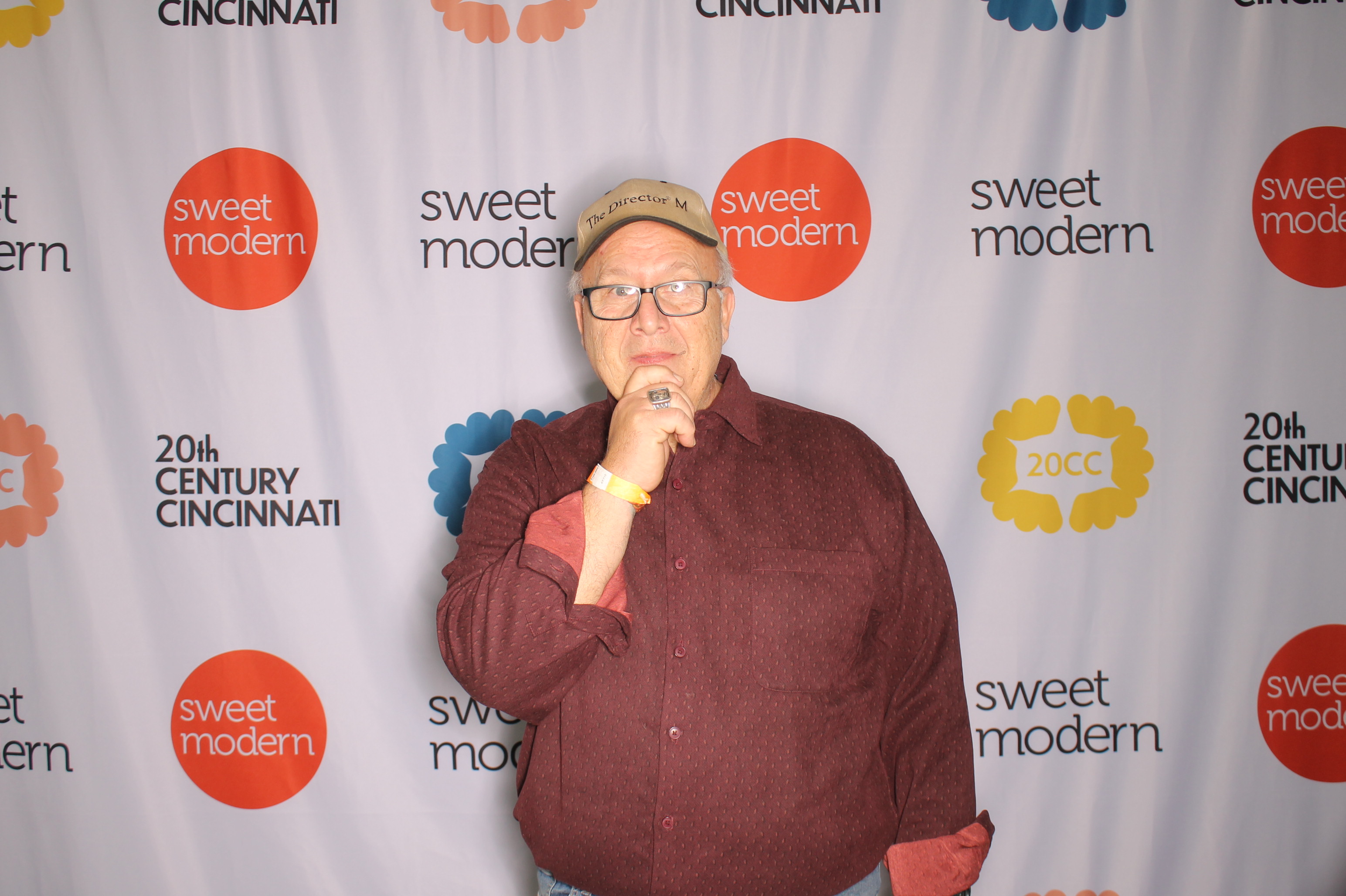20th Century Cincinnati Saturday | View more photos from the event at gallery.photoboothcincy.com/u/PhotoBoothCincy/20th-Century-Cincinnati-Saturday