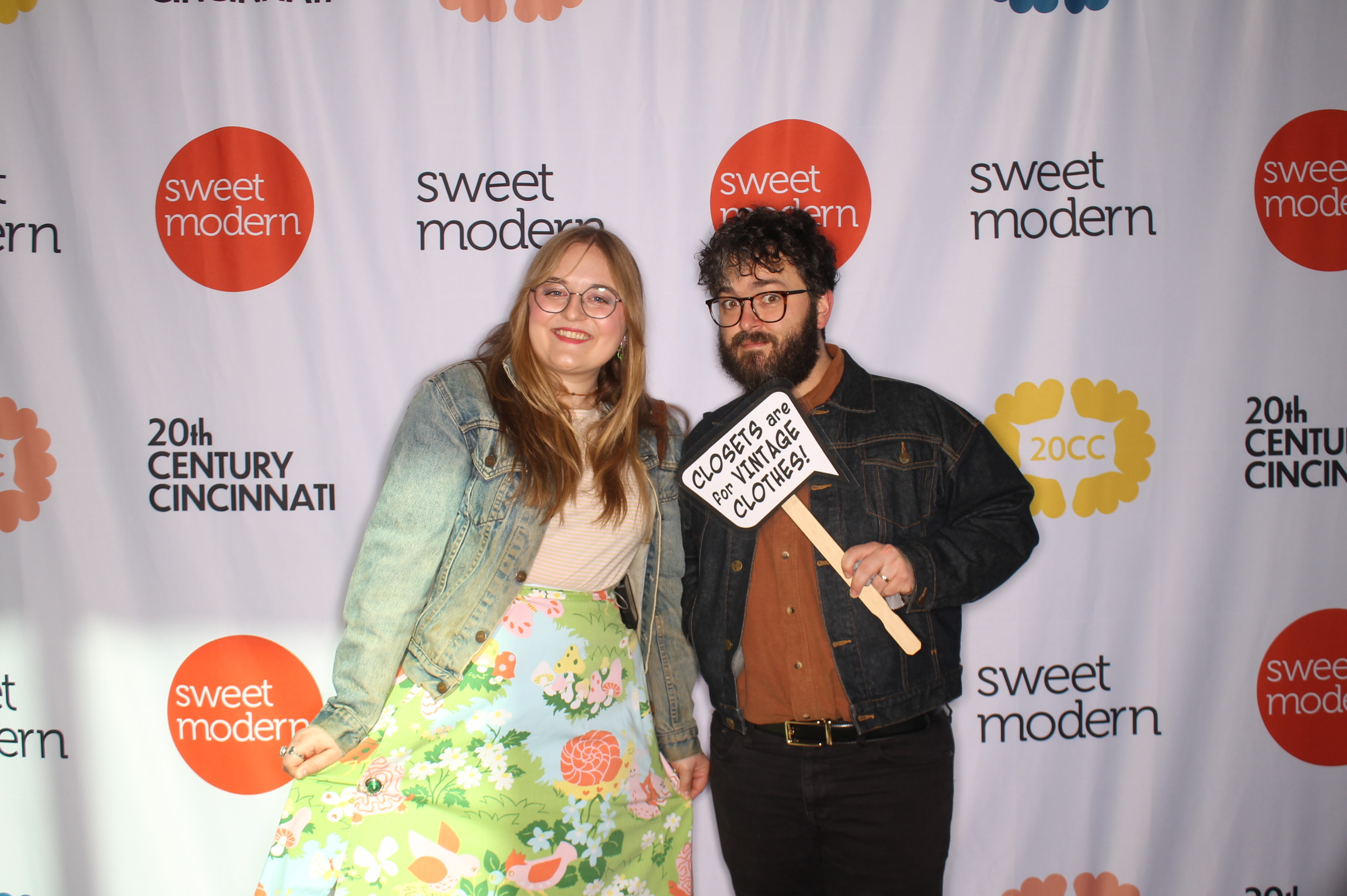 20th Century Cincinnati Saturday | View more photos from the event at gallery.photoboothcincy.com/u/PhotoBoothCincy/20th-Century-Cincinnati-Saturday