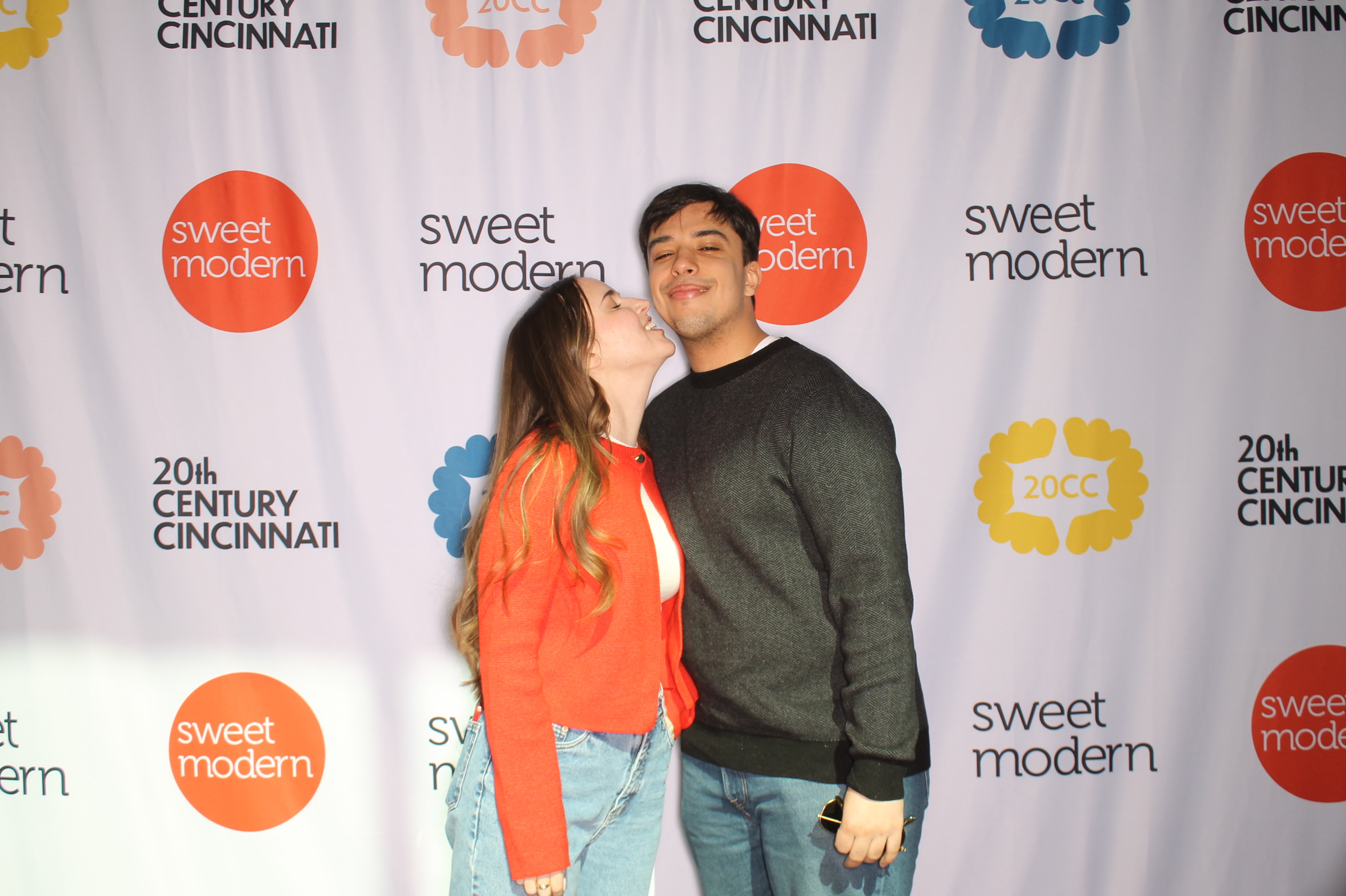 20th Century Cincinnati Saturday | View more photos from the event at gallery.photoboothcincy.com/u/PhotoBoothCincy/20th-Century-Cincinnati-Saturday