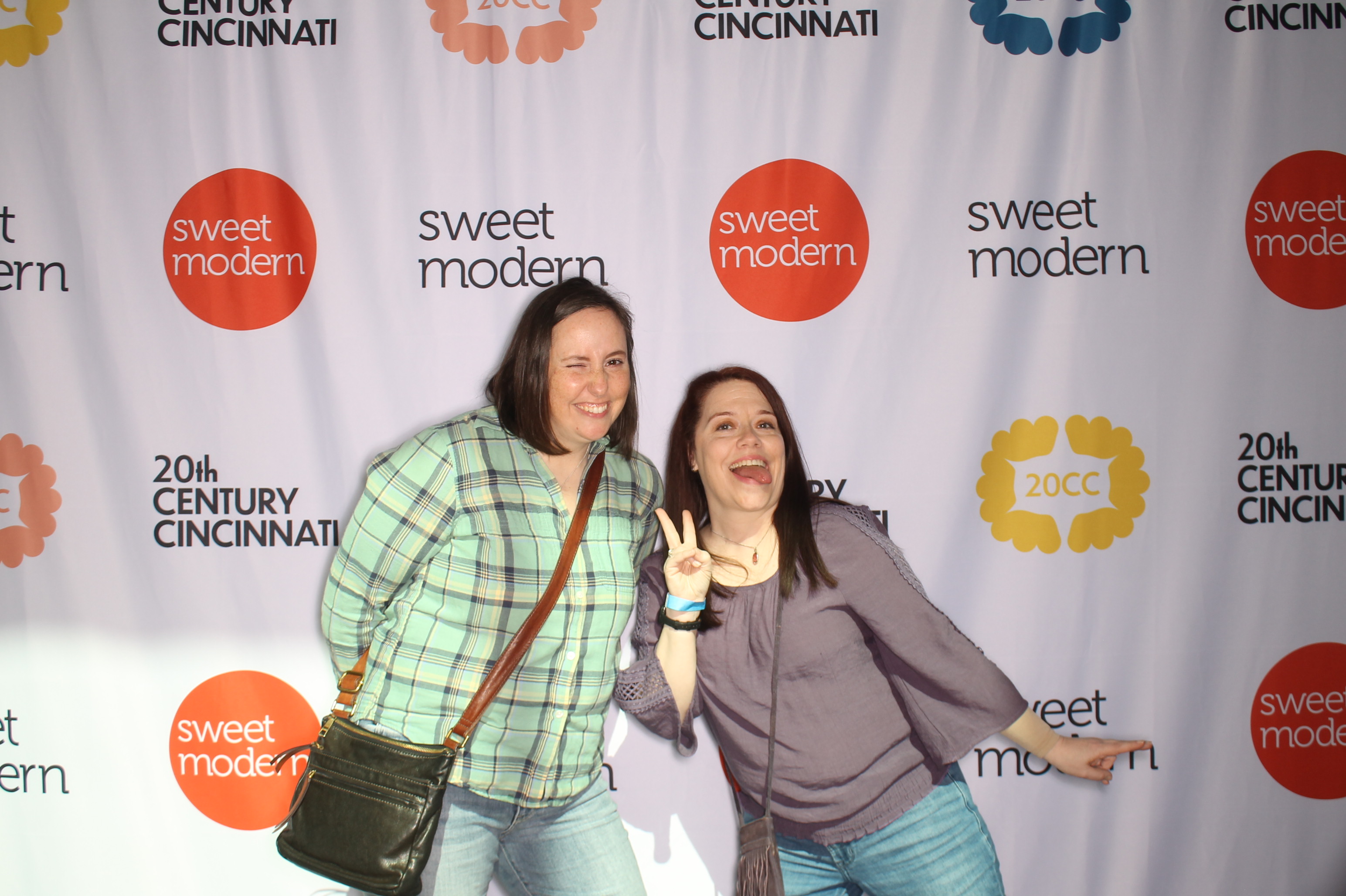 20th Century Cincinnati Saturday | View more photos from the event at gallery.photoboothcincy.com/u/PhotoBoothCincy/20th-Century-Cincinnati-Saturday
