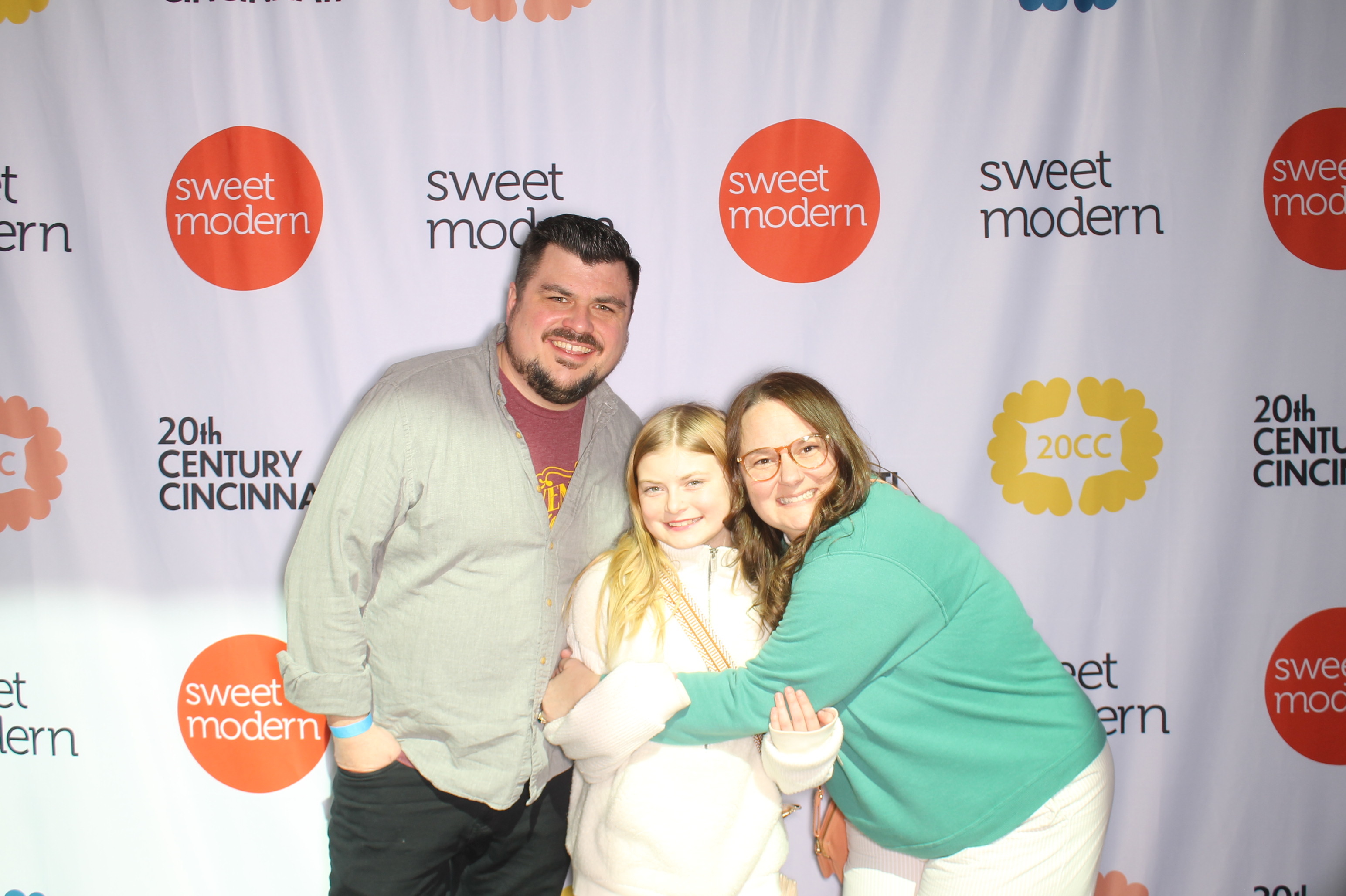 20th Century Cincinnati Saturday | View more photos from the event at gallery.photoboothcincy.com/u/PhotoBoothCincy/20th-Century-Cincinnati-Saturday