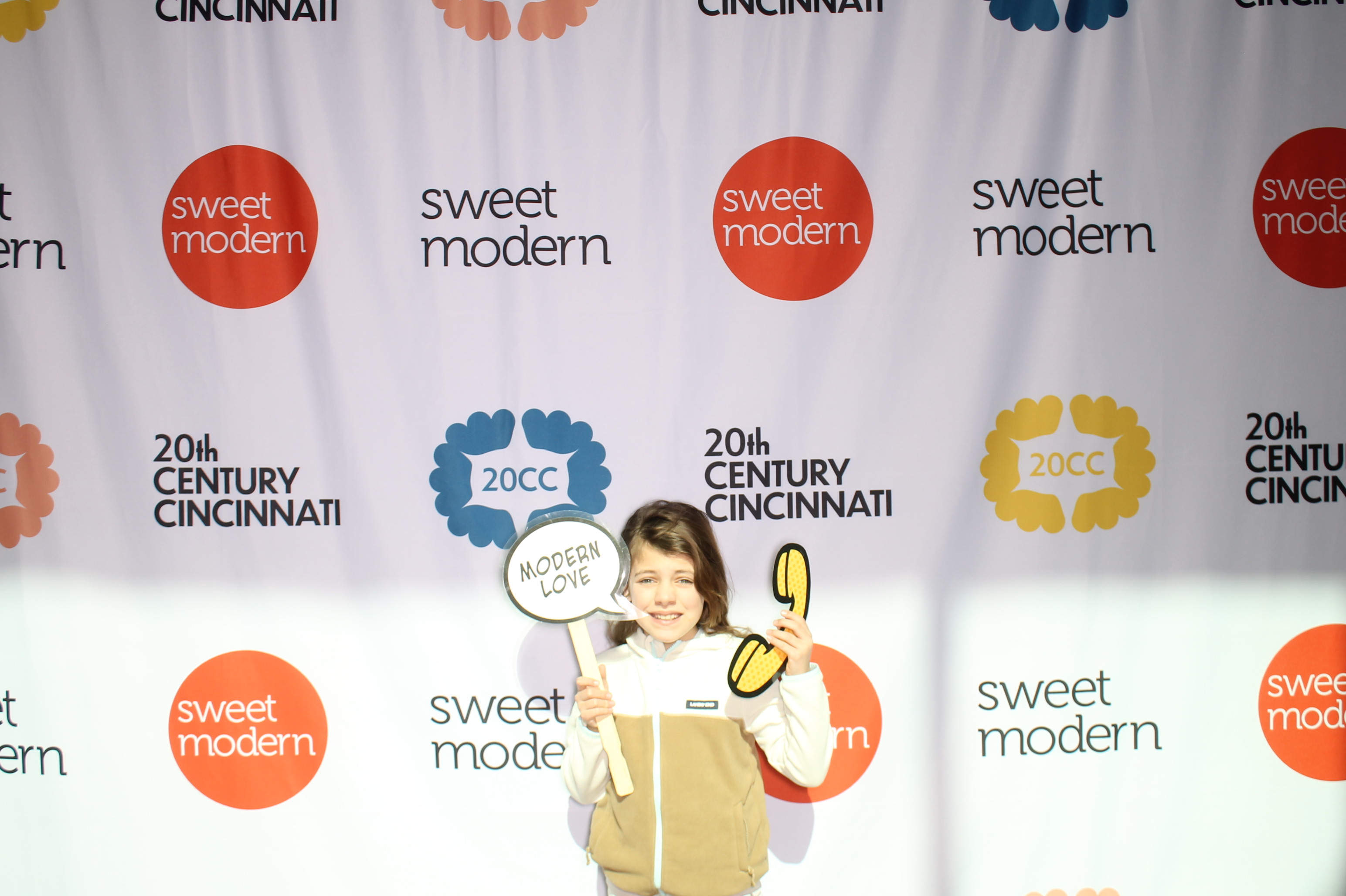 20th Century Cincinnati Saturday | View more photos from the event at gallery.photoboothcincy.com/u/PhotoBoothCincy/20th-Century-Cincinnati-Saturday