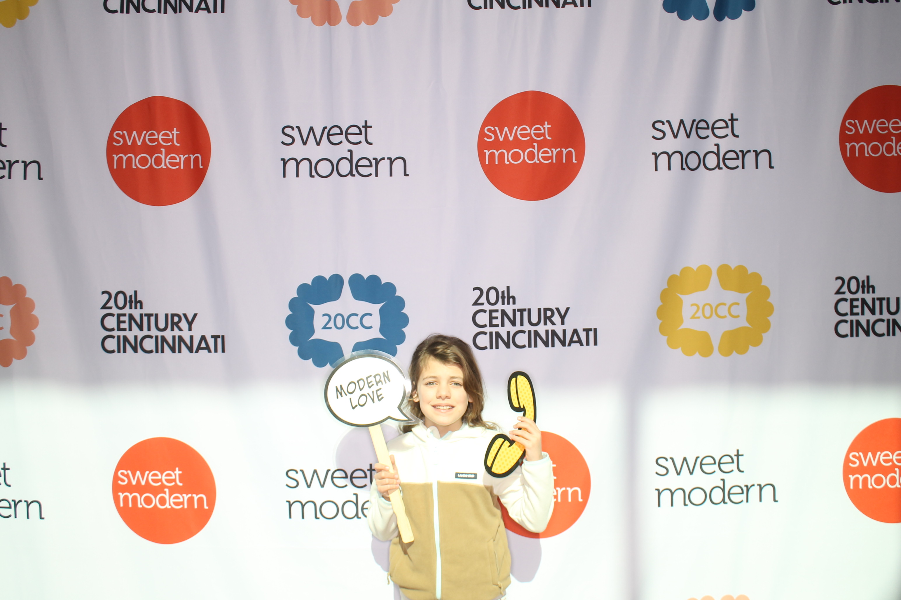 20th Century Cincinnati Saturday | View more photos from the event at gallery.photoboothcincy.com/u/PhotoBoothCincy/20th-Century-Cincinnati-Saturday