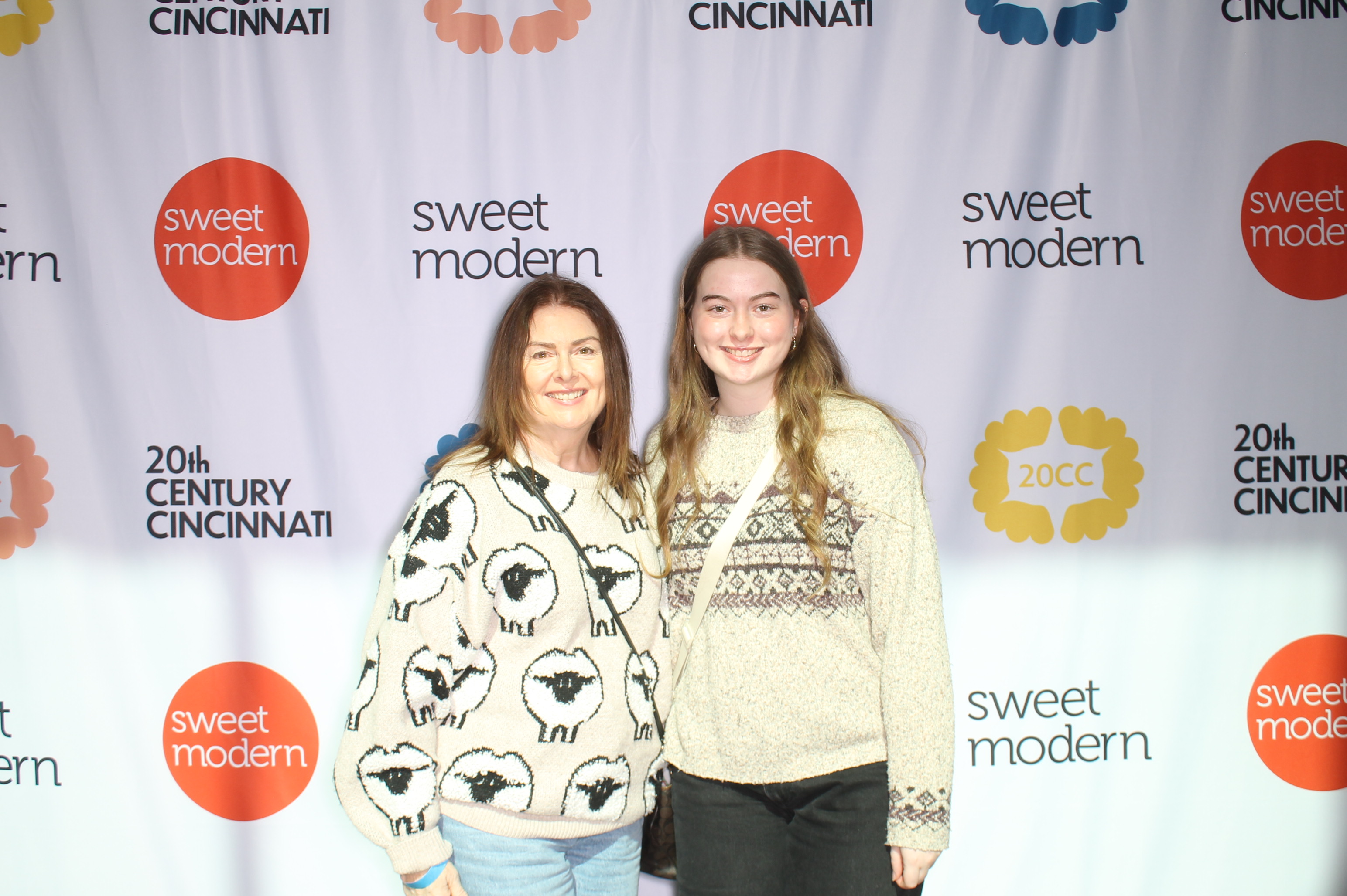 20th Century Cincinnati Saturday | View more photos from the event at gallery.photoboothcincy.com/u/PhotoBoothCincy/20th-Century-Cincinnati-Saturday