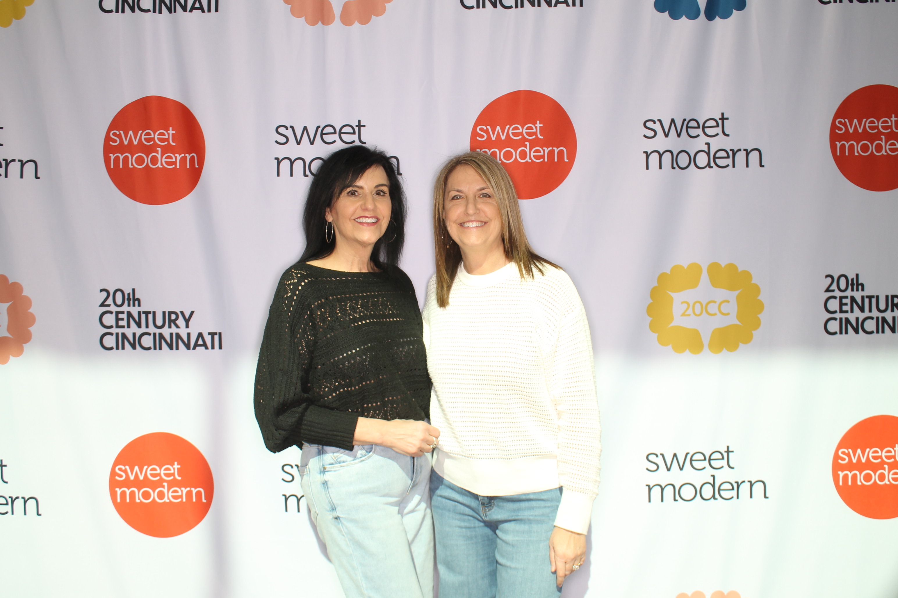 20th Century Cincinnati Saturday | View more photos from the event at gallery.photoboothcincy.com/u/PhotoBoothCincy/20th-Century-Cincinnati-Saturday