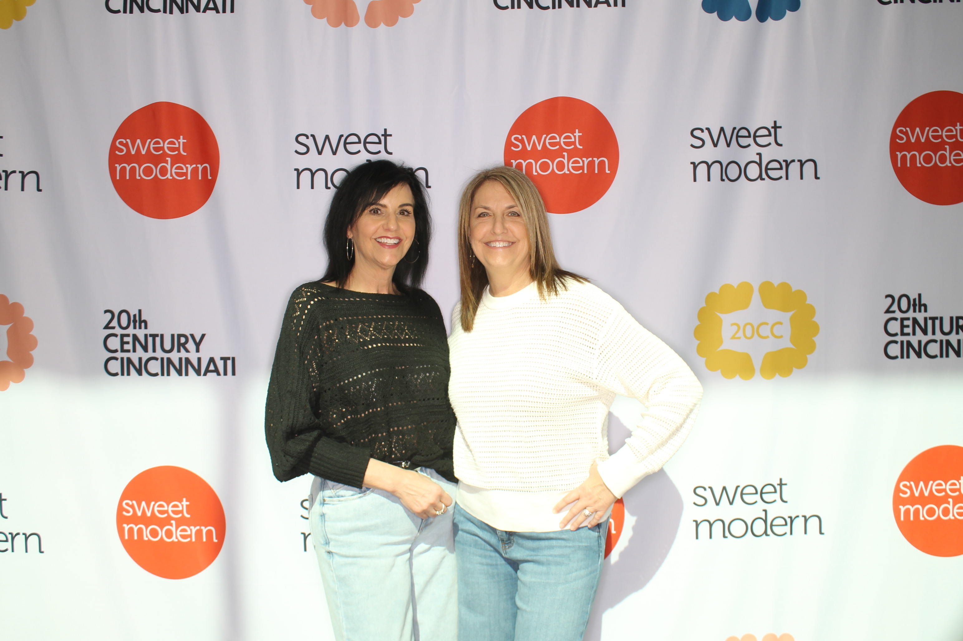20th Century Cincinnati Saturday | View more photos from the event at gallery.photoboothcincy.com/u/PhotoBoothCincy/20th-Century-Cincinnati-Saturday