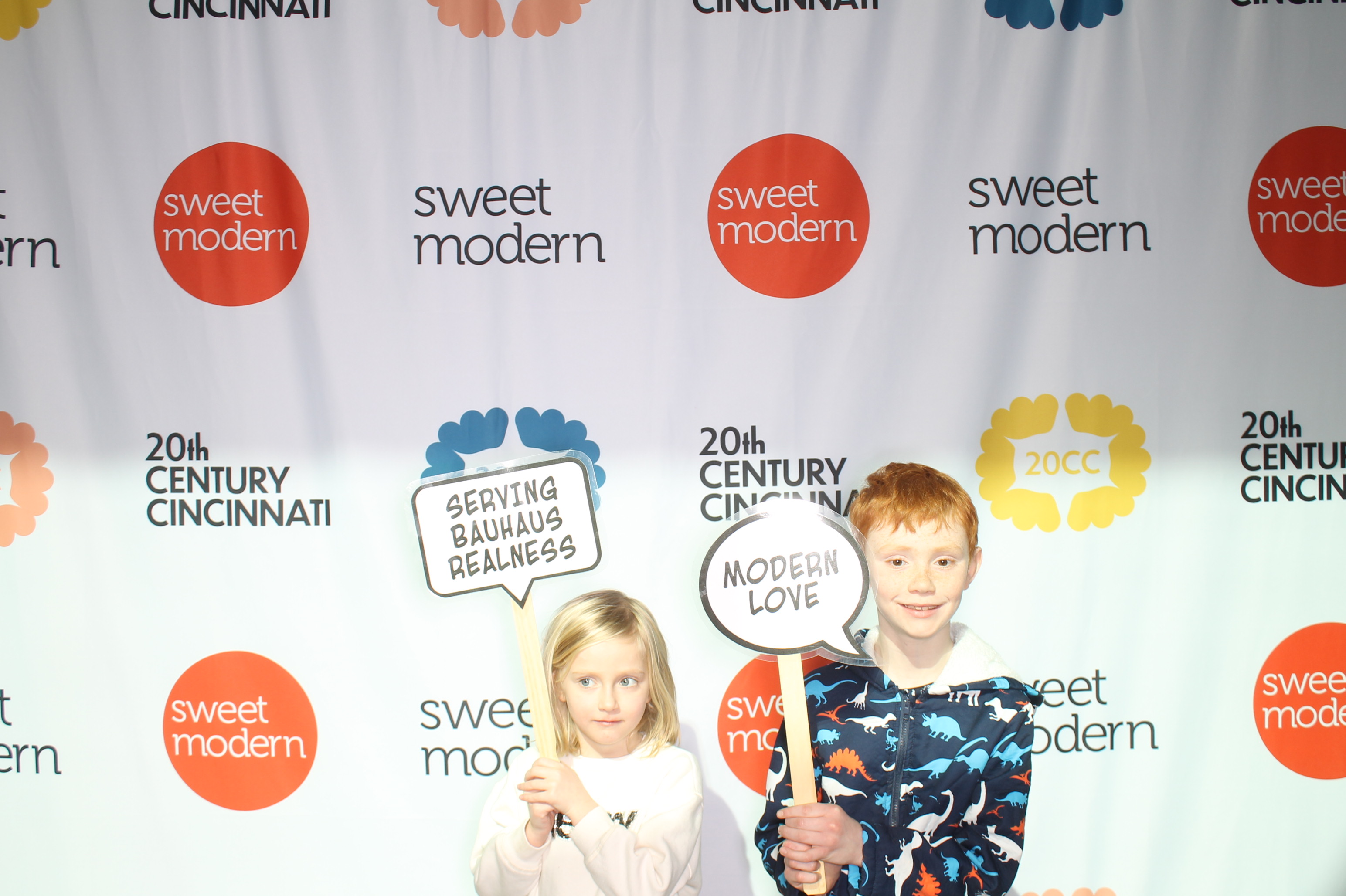 20th Century Cincinnati Saturday | View more photos from the event at gallery.photoboothcincy.com/u/PhotoBoothCincy/20th-Century-Cincinnati-Saturday