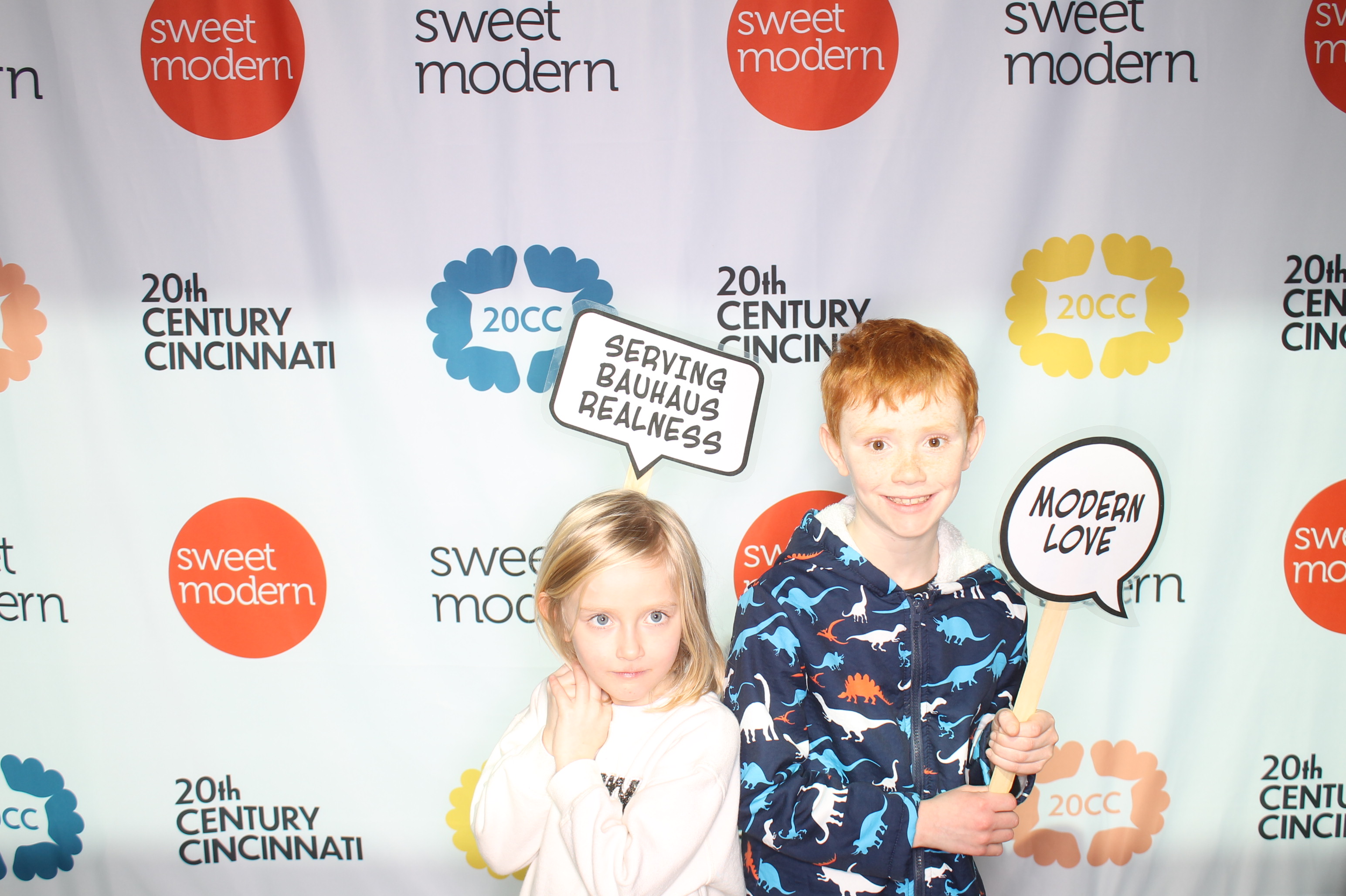20th Century Cincinnati Saturday | View more photos from the event at gallery.photoboothcincy.com/u/PhotoBoothCincy/20th-Century-Cincinnati-Saturday
