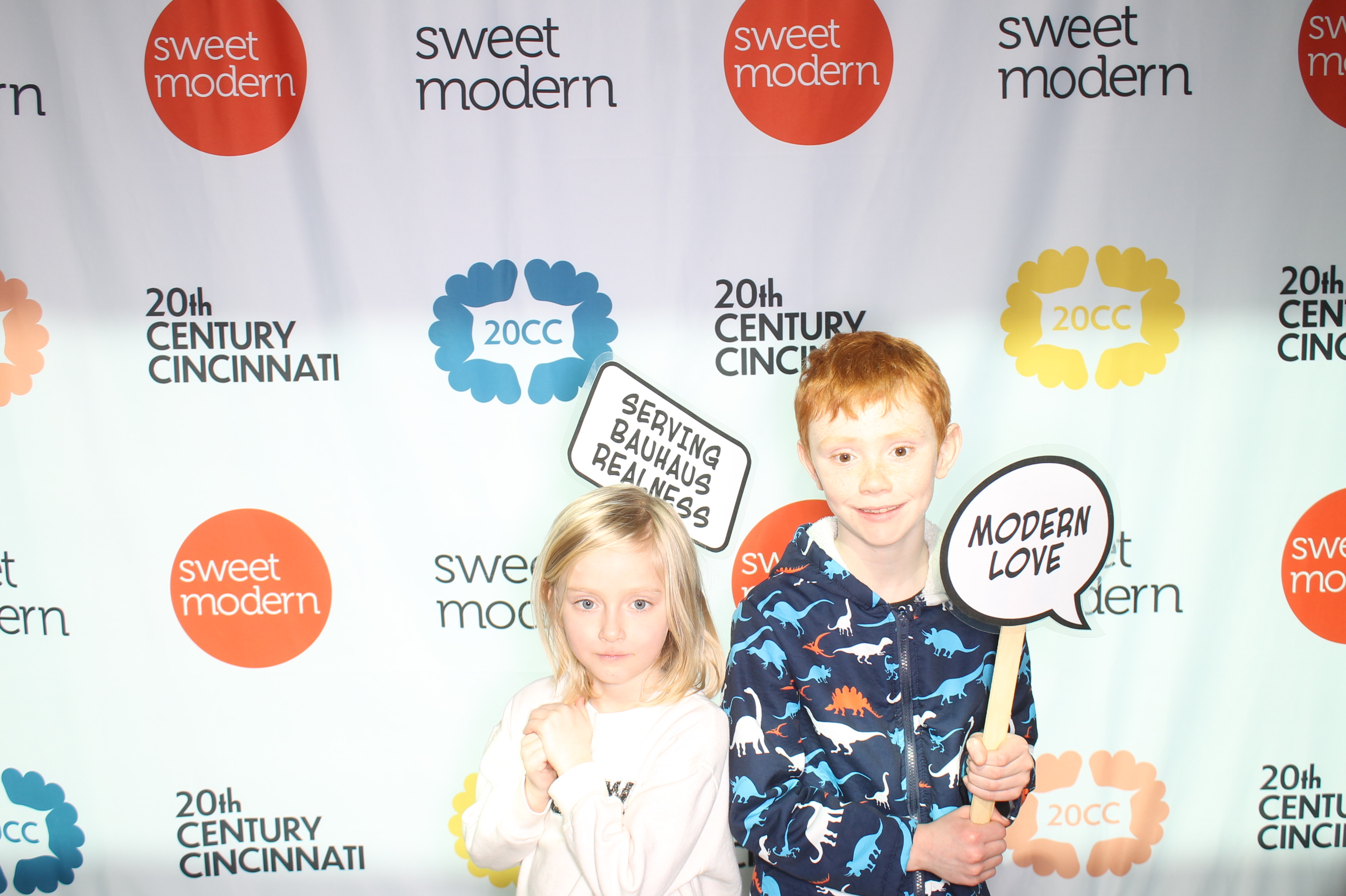 20th Century Cincinnati Saturday | View more photos from the event at gallery.photoboothcincy.com/u/PhotoBoothCincy/20th-Century-Cincinnati-Saturday