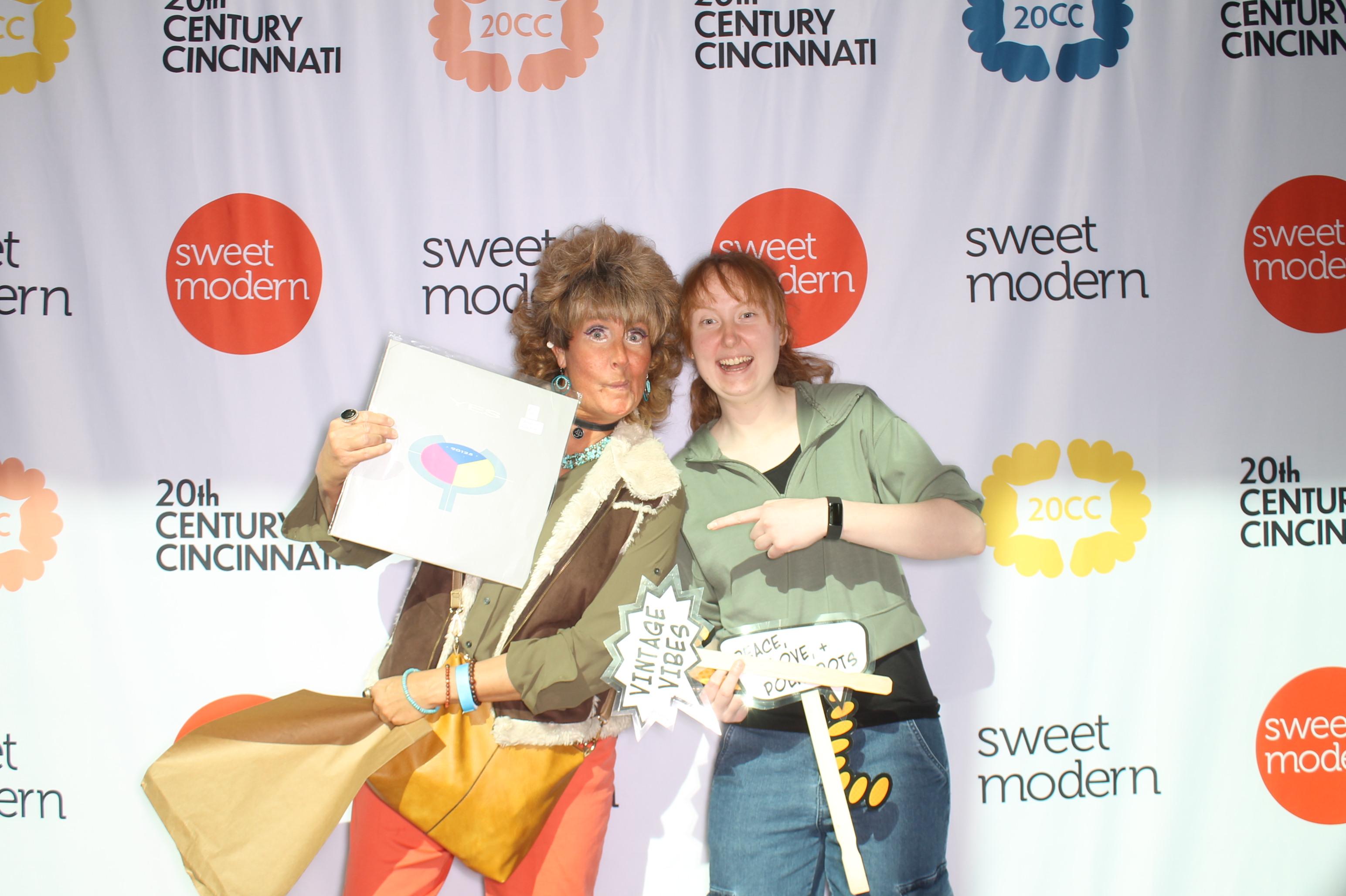 20th Century Cincinnati Saturday | View more photos from the event at gallery.photoboothcincy.com/u/PhotoBoothCincy/20th-Century-Cincinnati-Saturday
